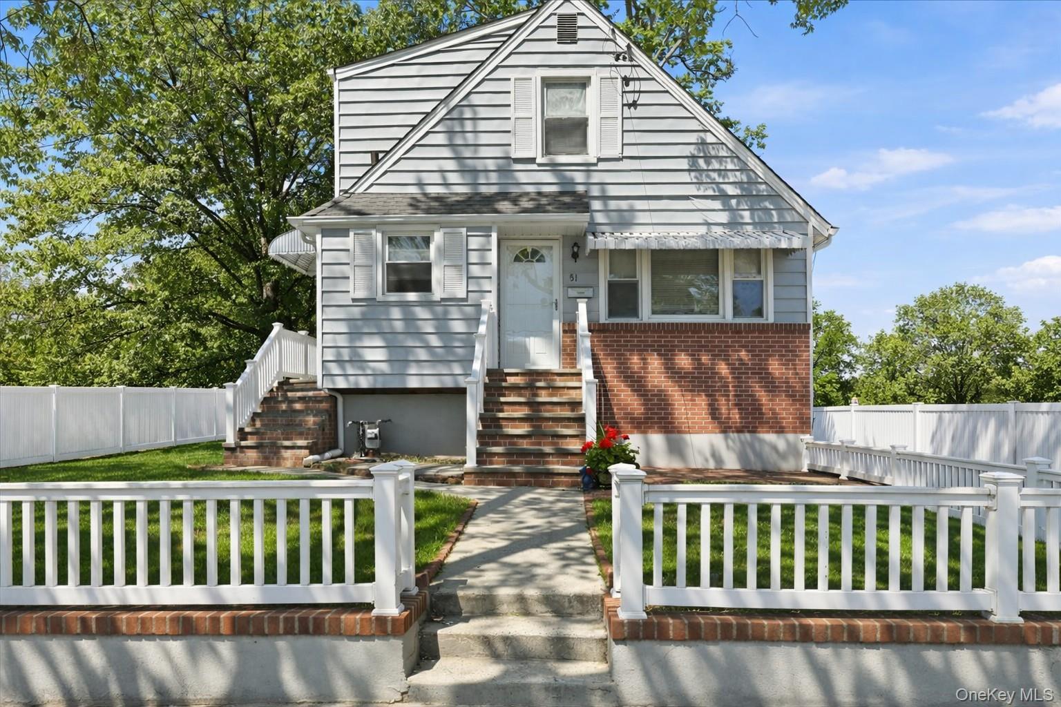 51 Hickory Road Property Photo 1