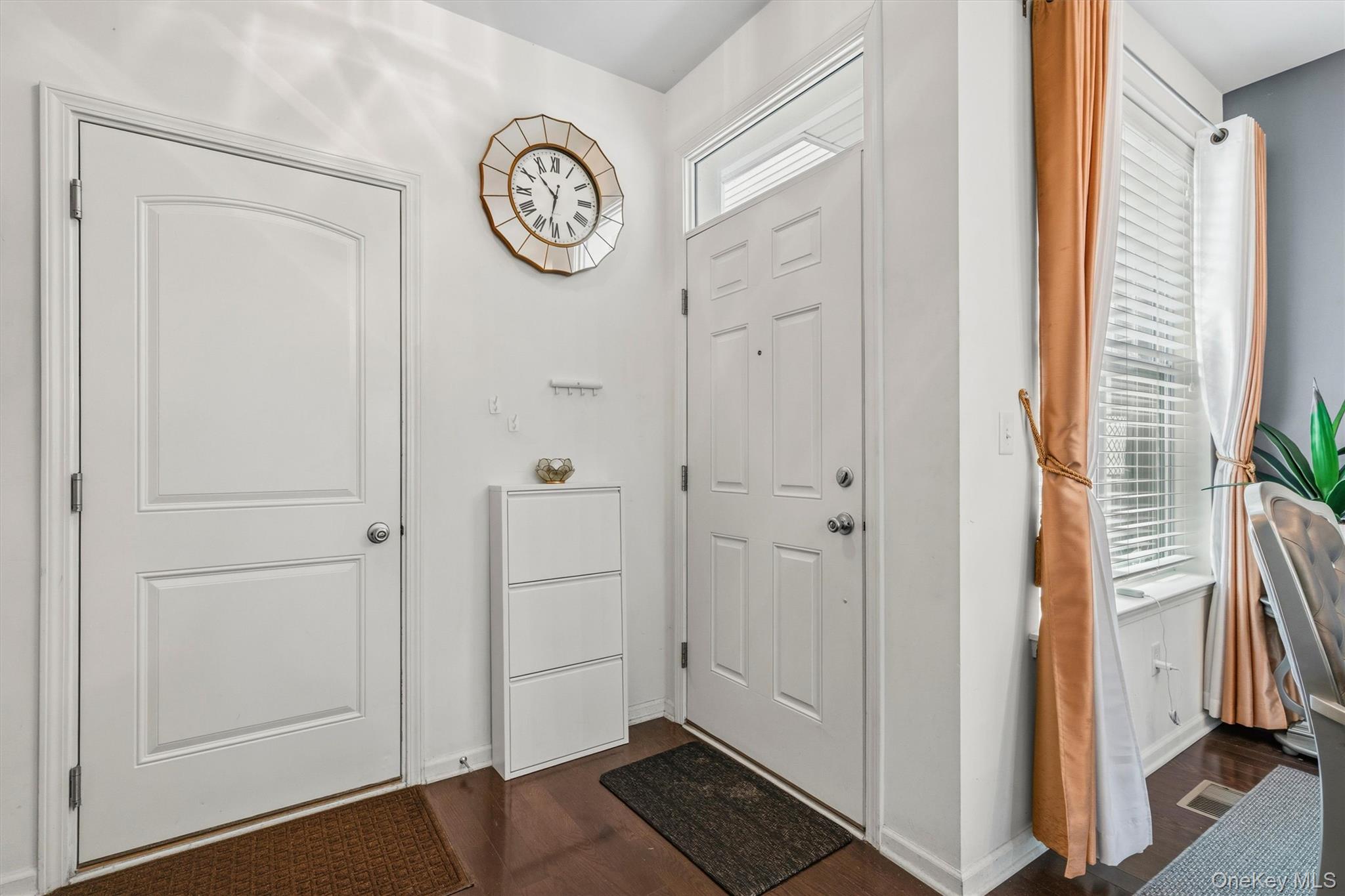 93 Meadow View Drive Property Photo 4