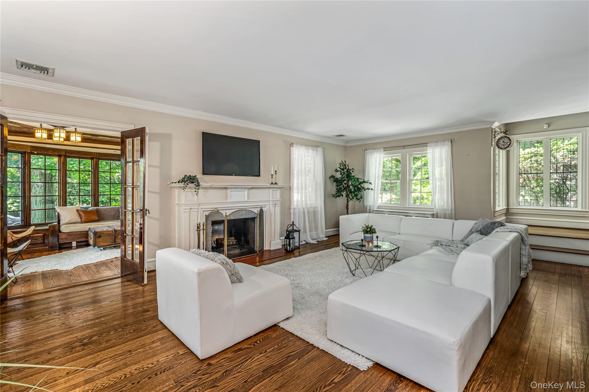433 Park Avenue Property Photo 4
