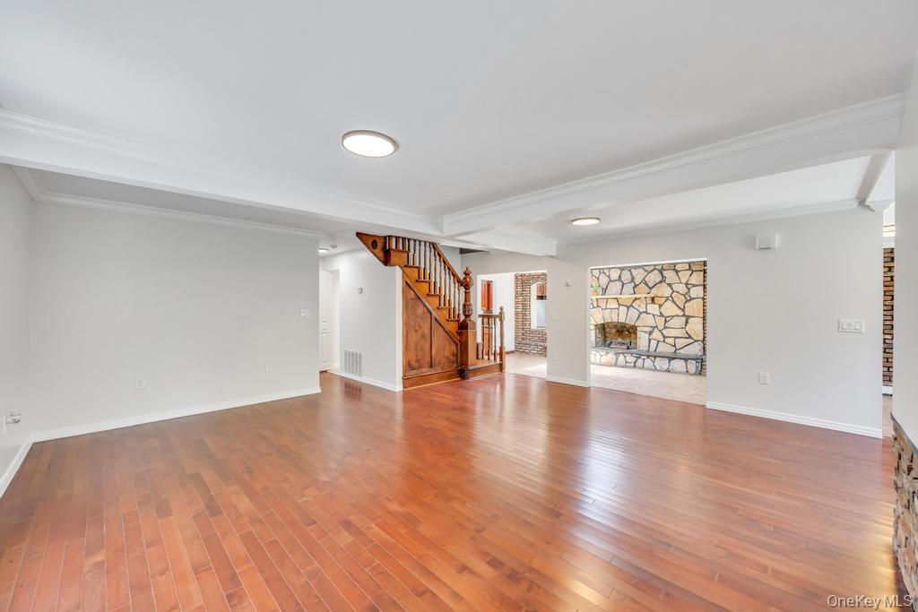 29 Pearsall Street Property Photo 14