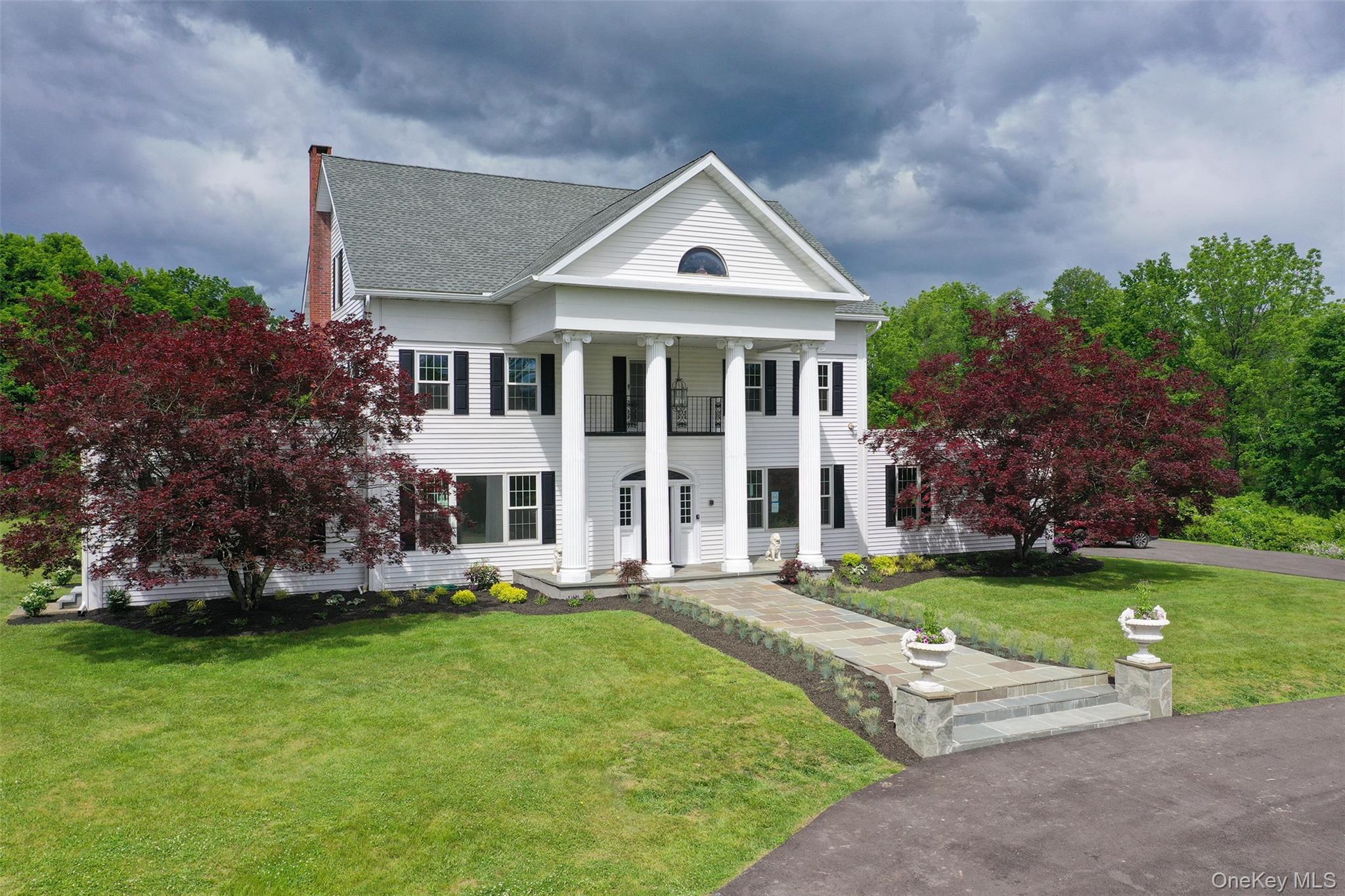 25 Glen Street Property Photo 3
