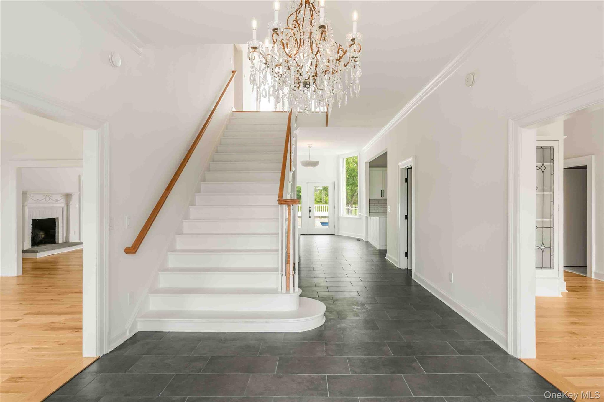 25 Glen Street Property Photo 5