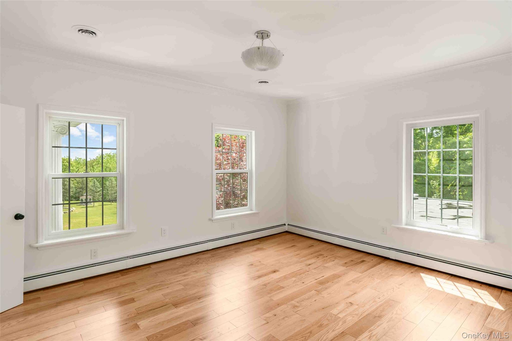 25 Glen Street Property Photo 26