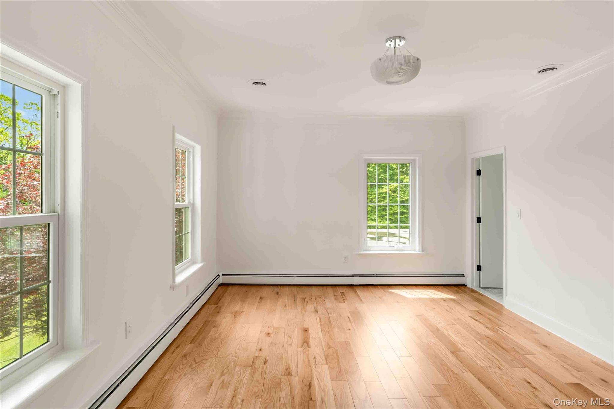 25 Glen Street Property Photo 27