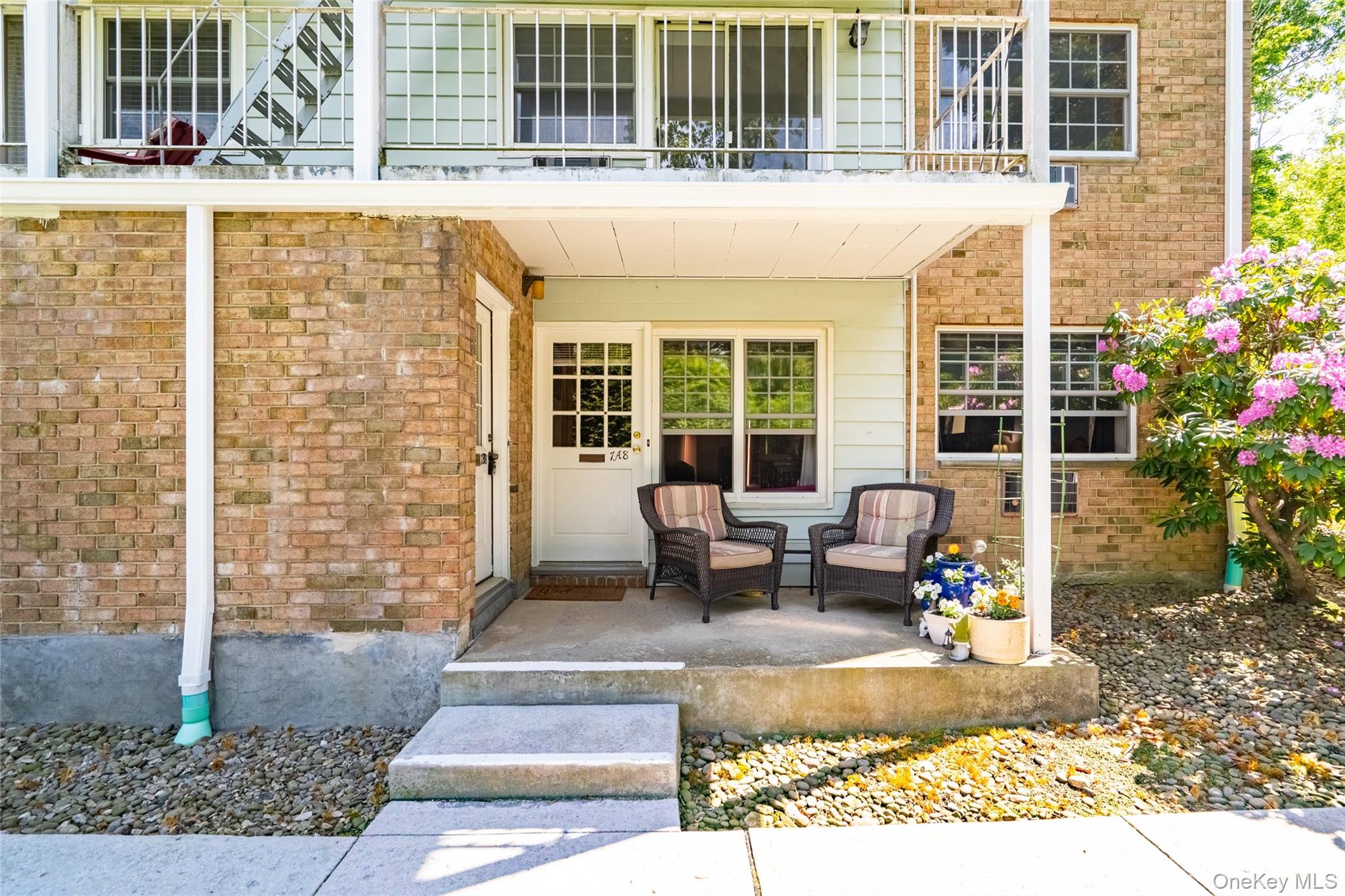 1840 Crompond Road 7A8 Property Photo 1