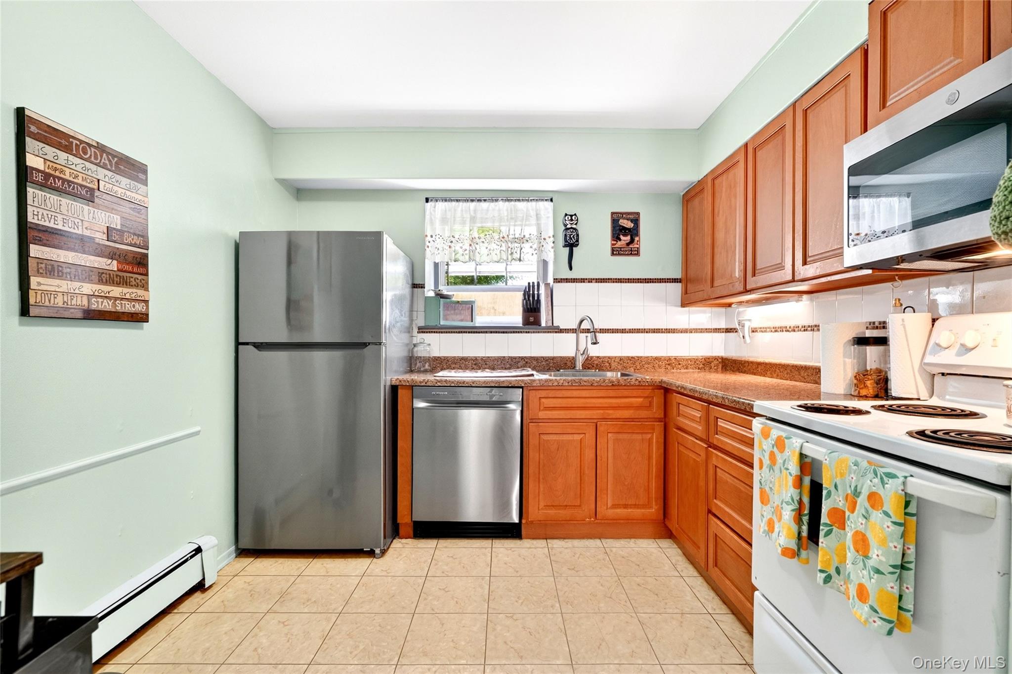 1840 Crompond Road 7a8 Property Photo 11