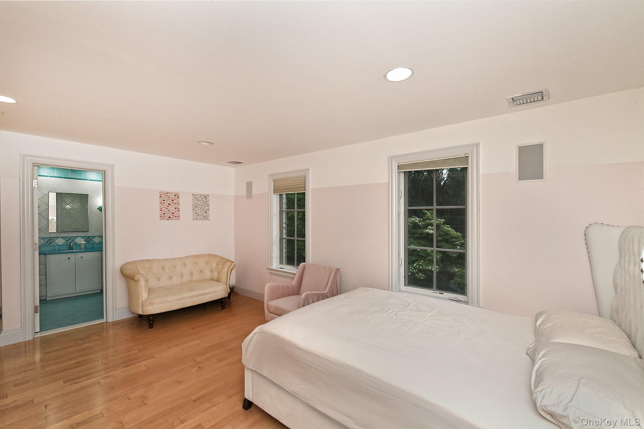 14 Norgate Road Property Photo 29