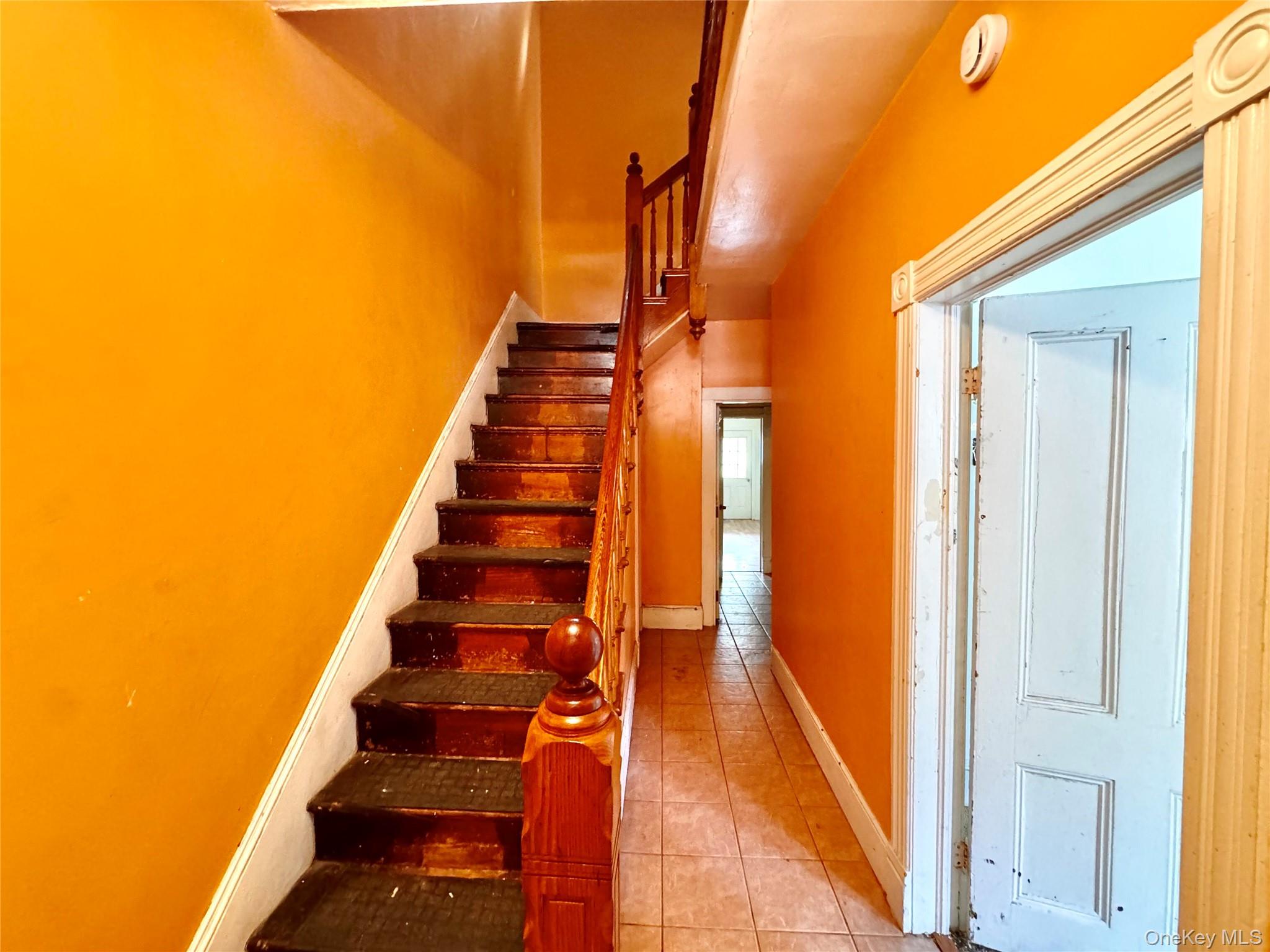 51 Benkard Avenue Property Photo 4