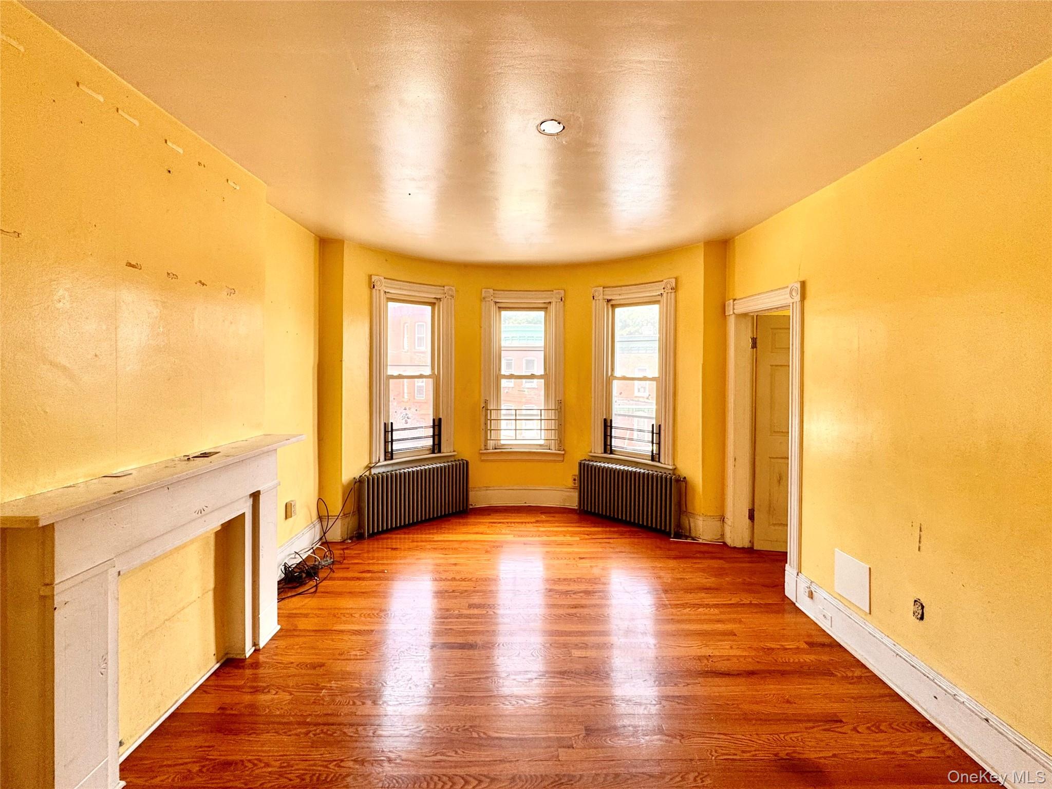 51 Benkard Avenue Property Photo 5