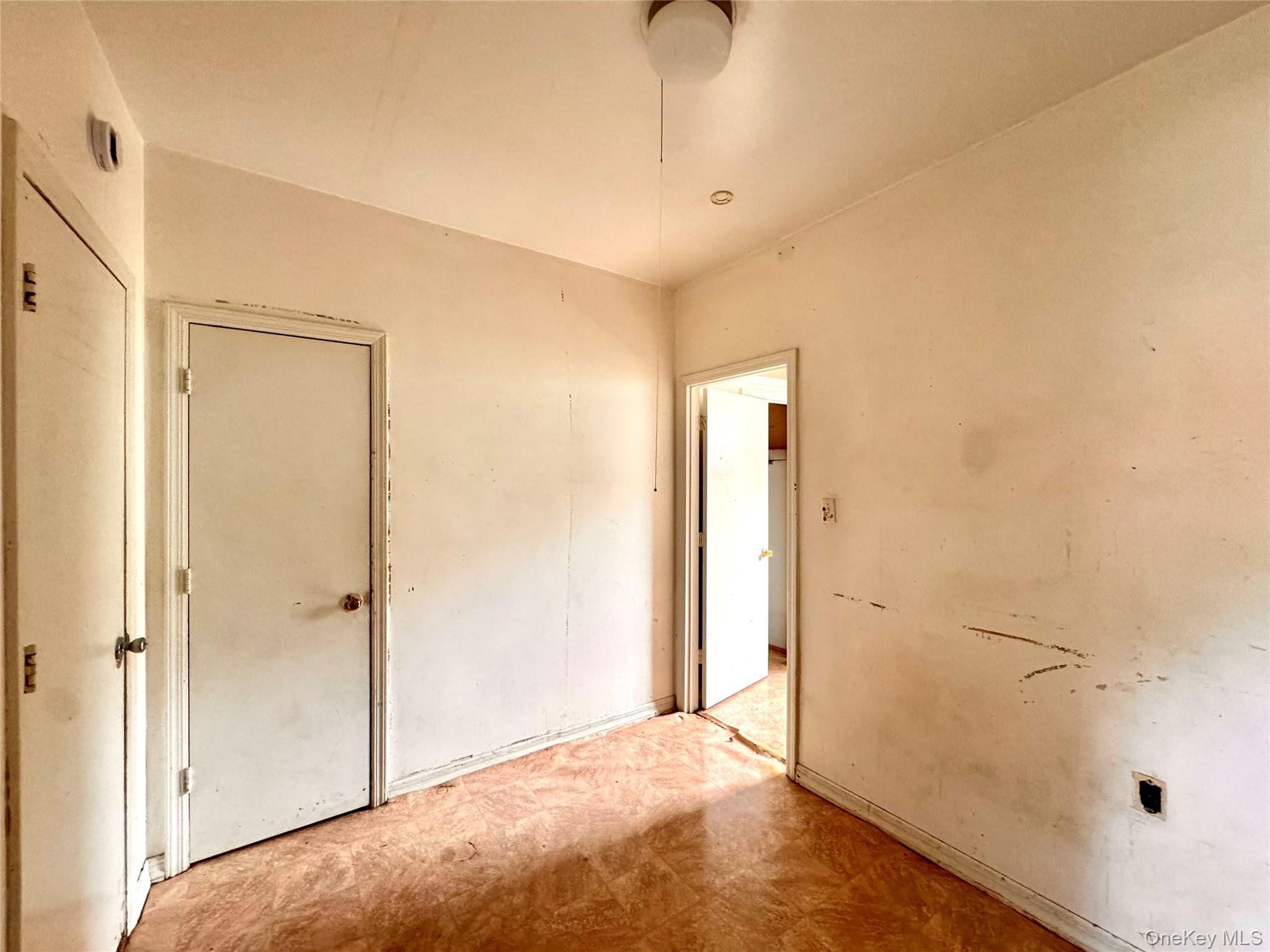 51 Benkard Avenue Property Photo 18