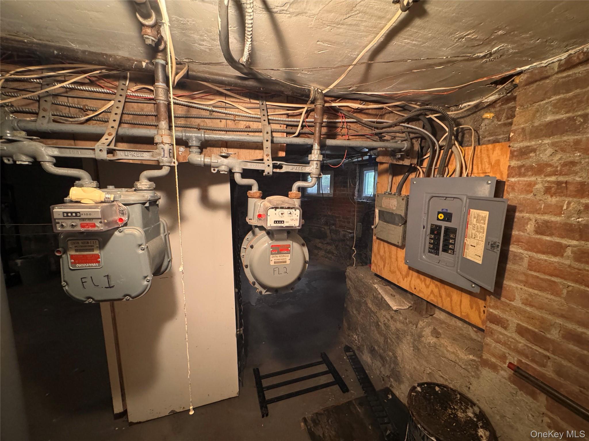 51 Benkard Avenue Property Photo 22