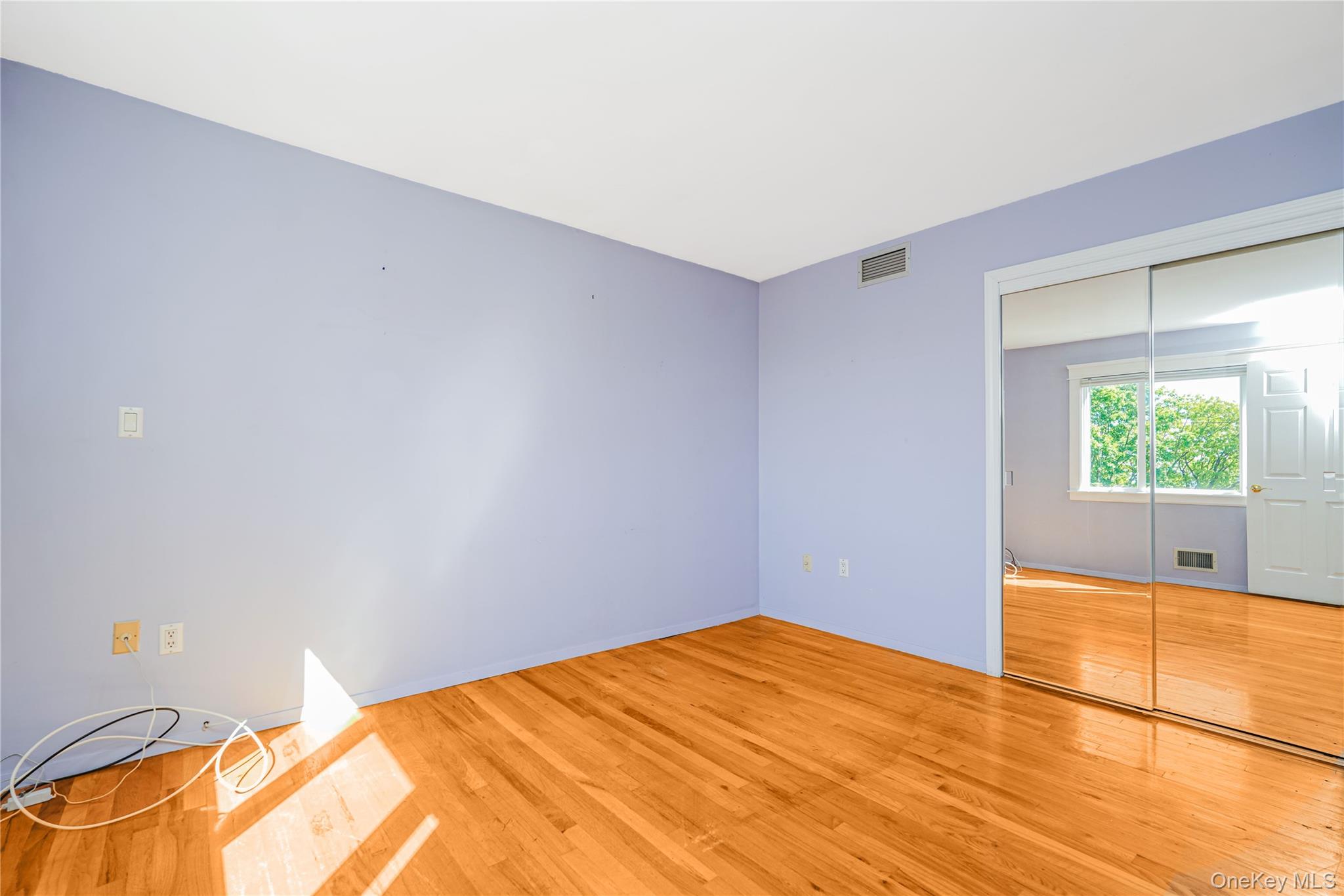 215 Coverly Avenue Property Photo 18