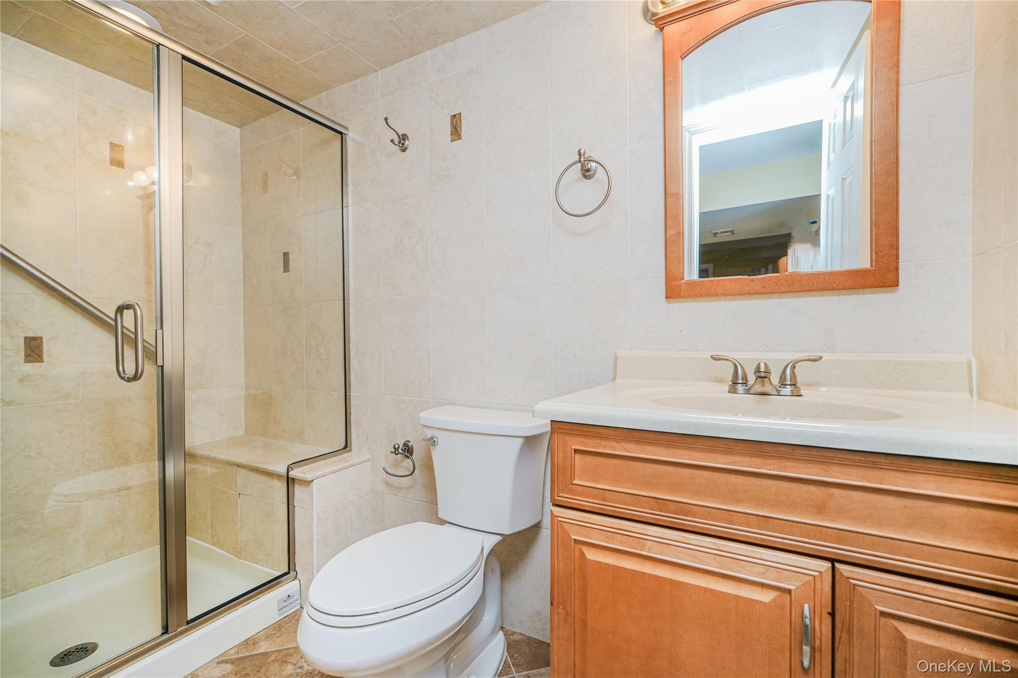 215 Coverly Avenue Property Photo 30
