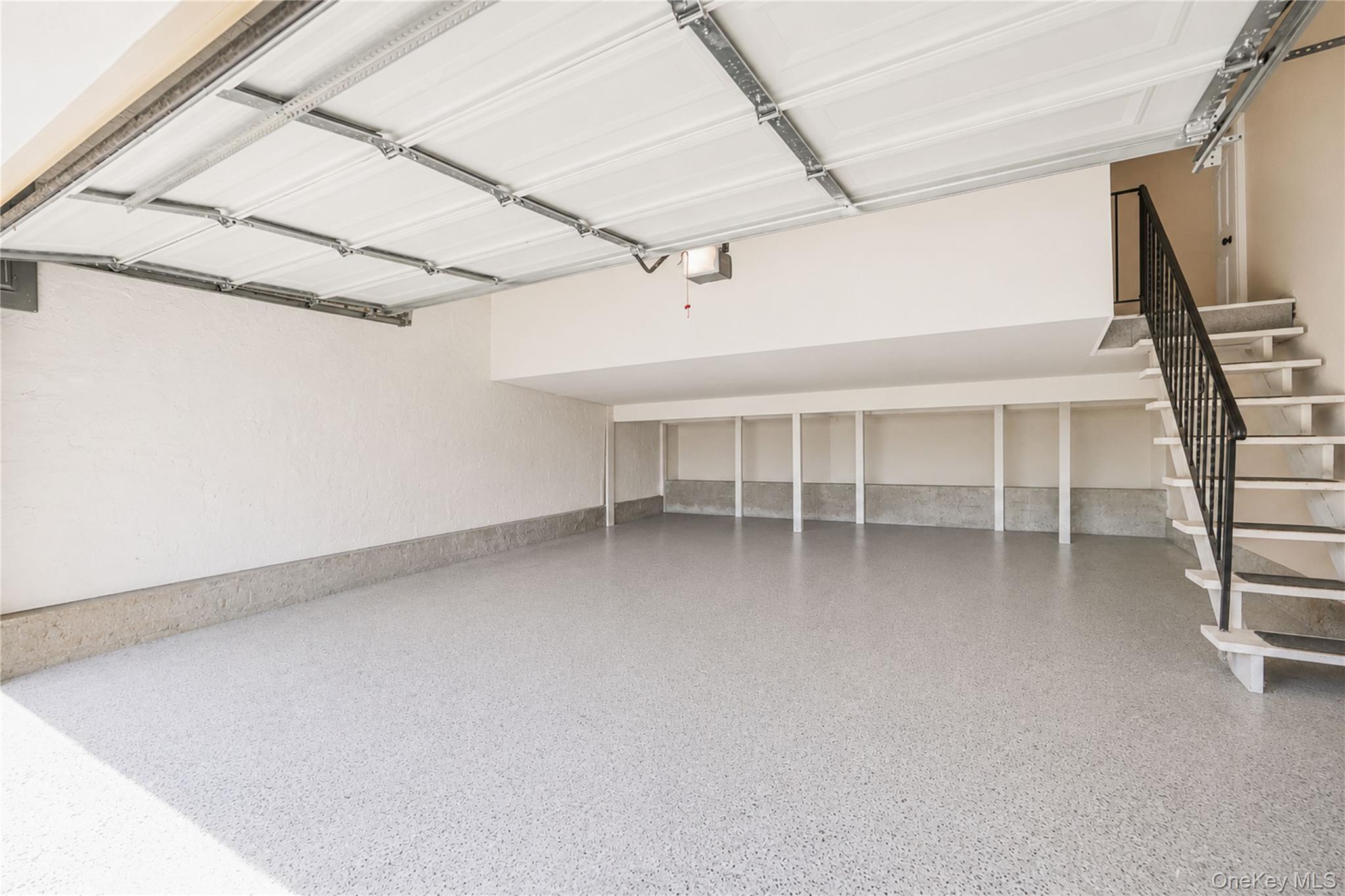 215 Coverly Avenue Property Photo 31