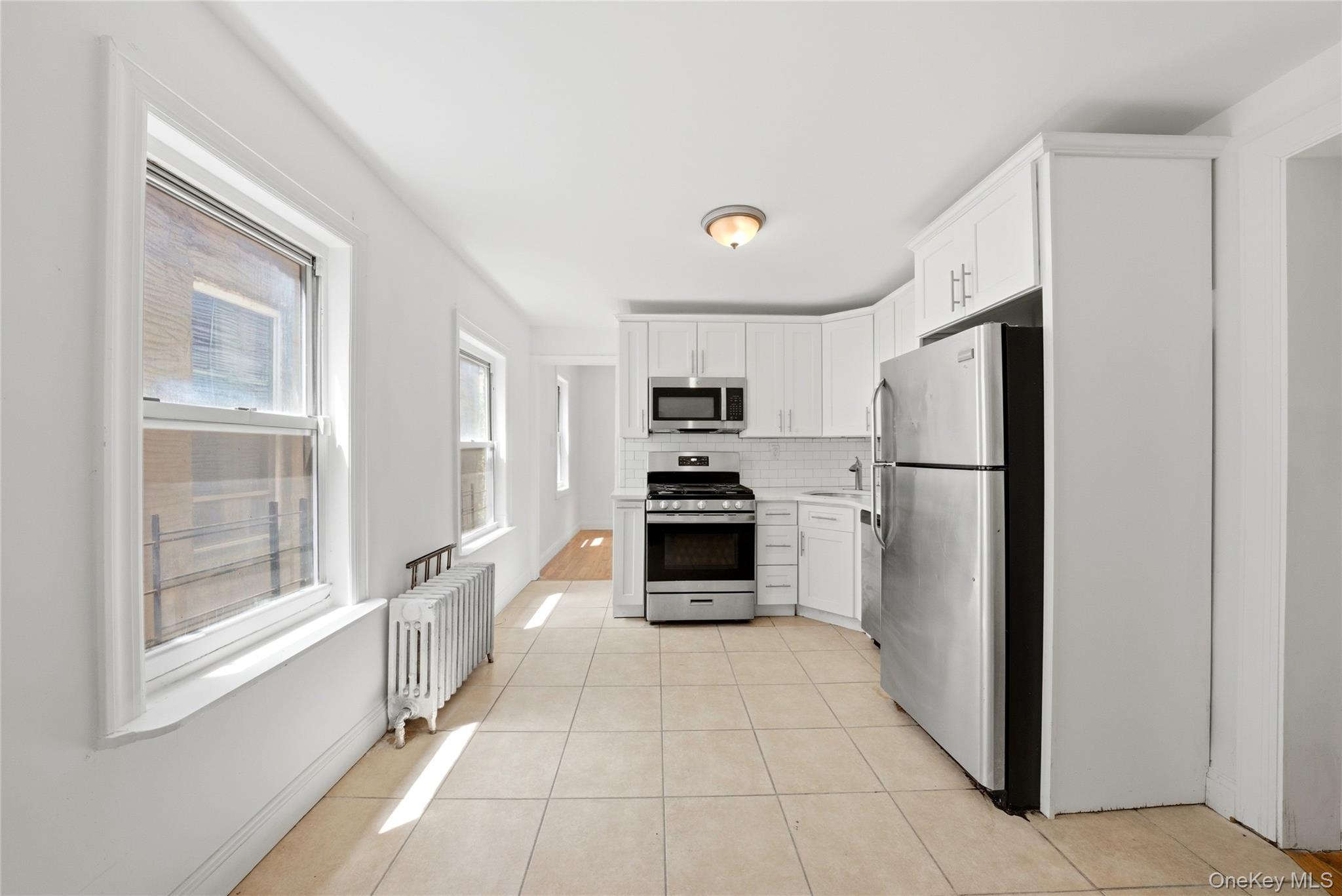 609 Wales Avenue Property Photo 3