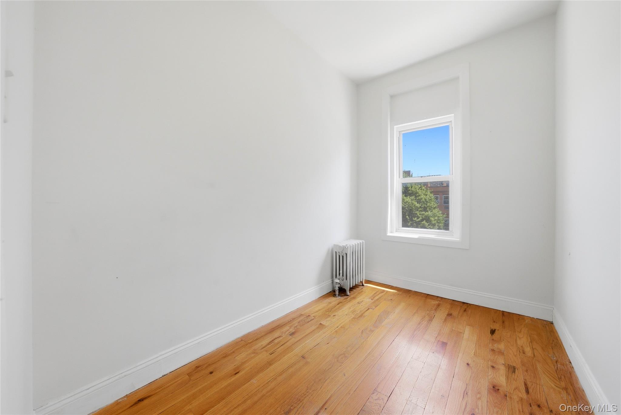 609 Wales Avenue Property Photo 7
