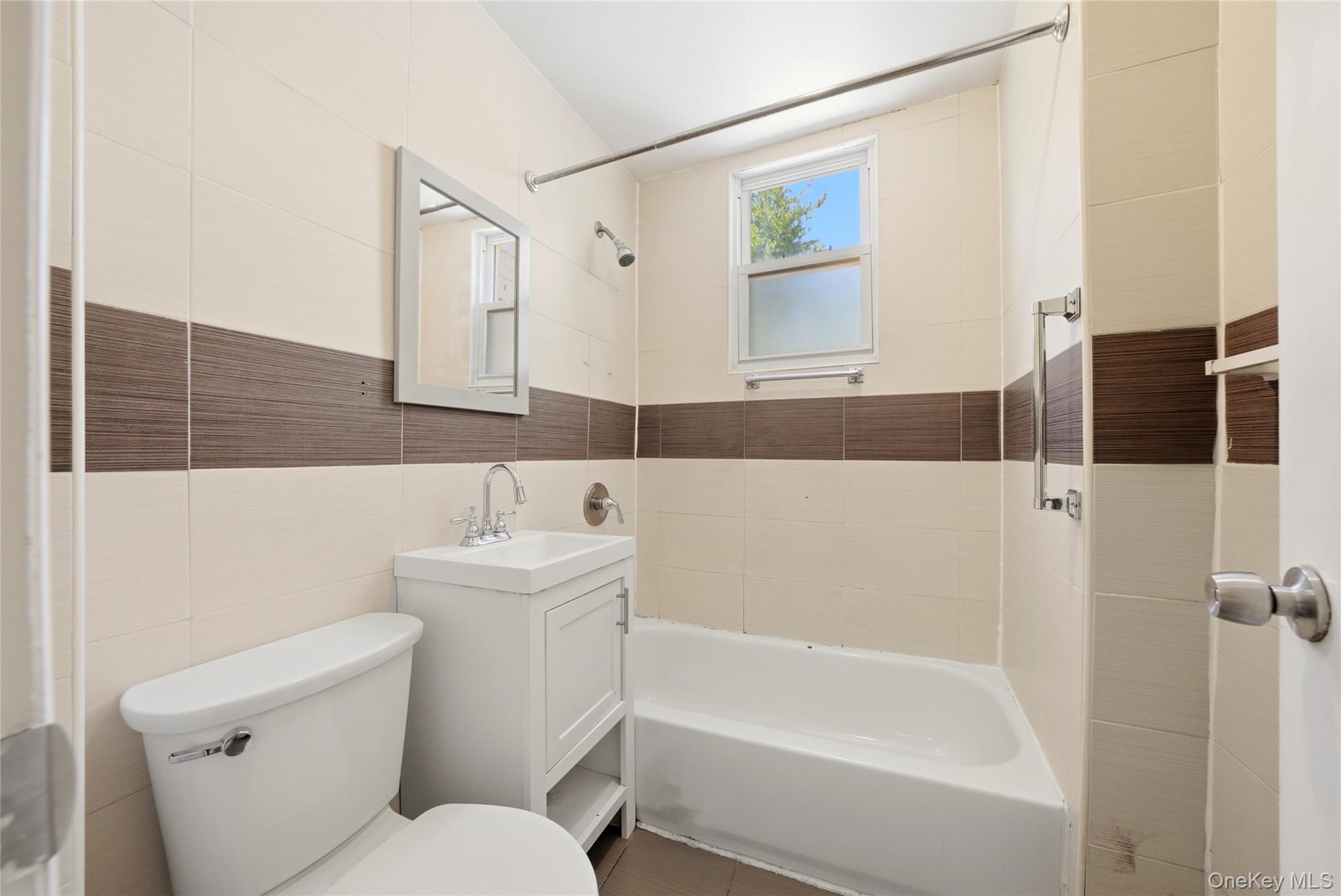 609 Wales Avenue Property Photo 14