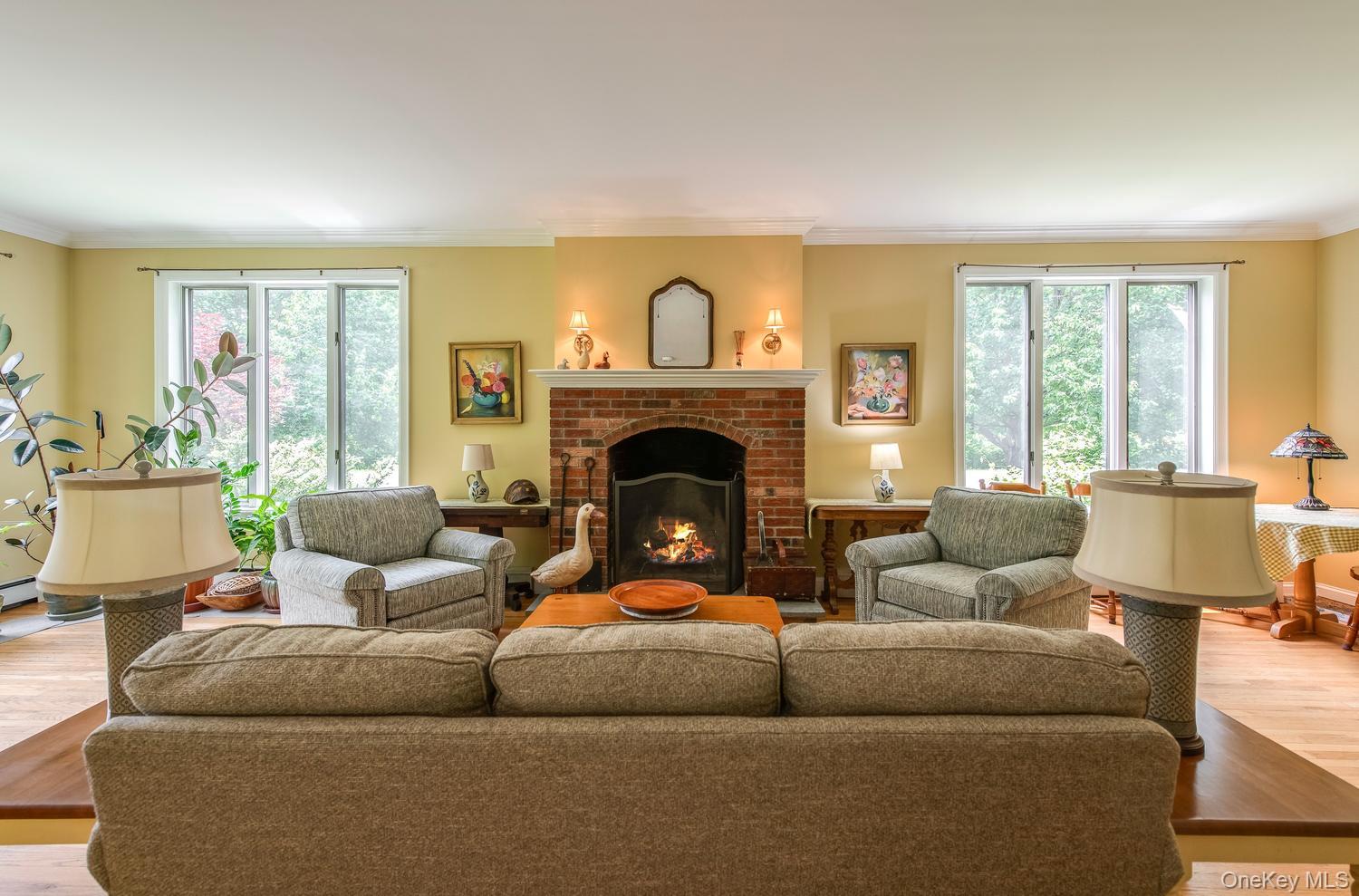 364 Clinton Hollow Property Photo 8