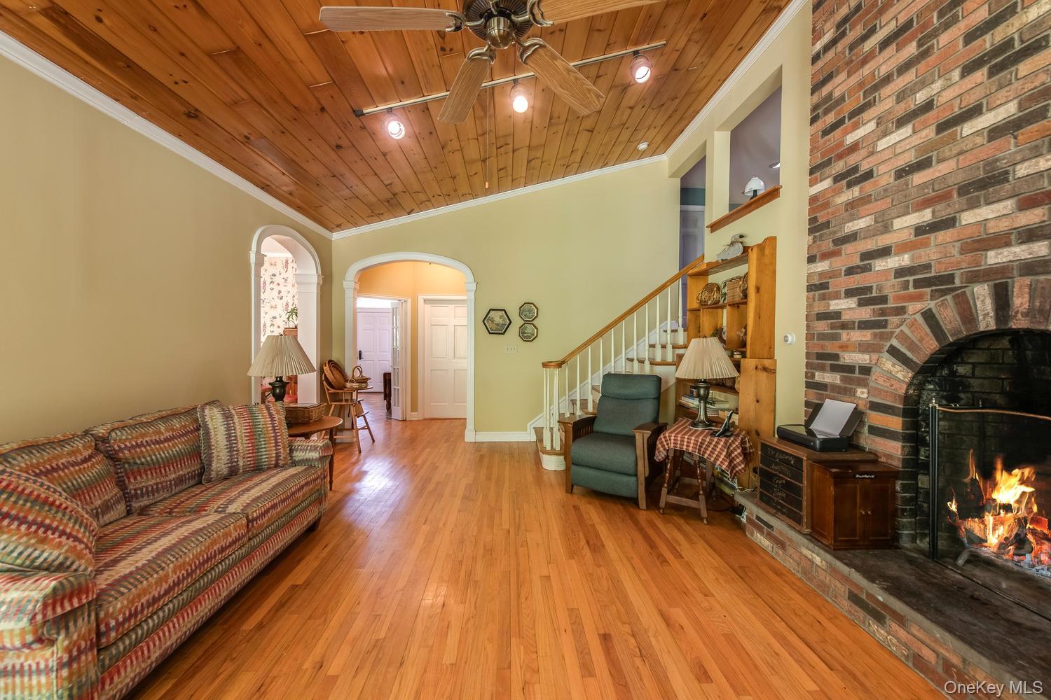 364 Clinton Hollow Property Photo 17