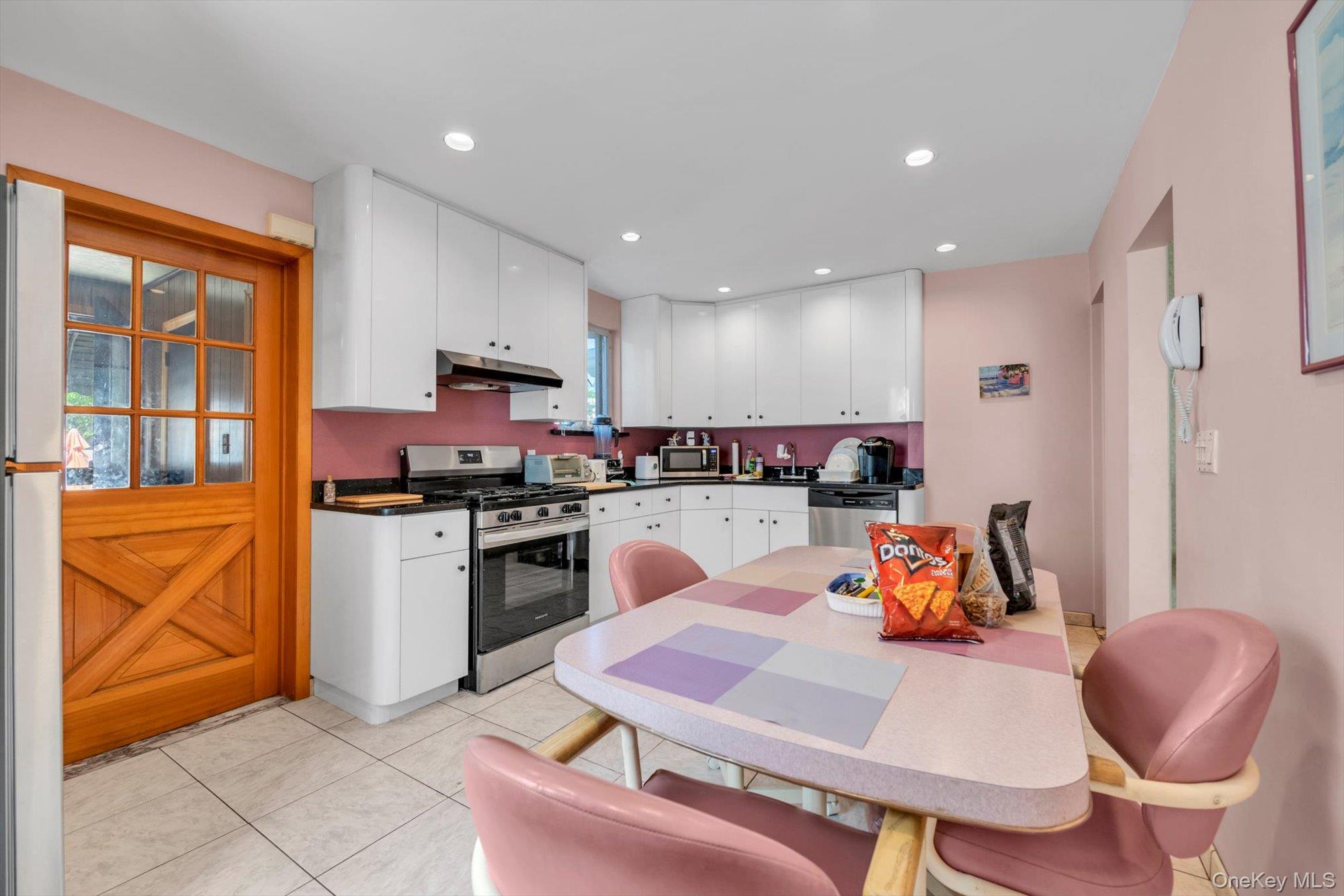 59-30 71st Street Property Photo 7