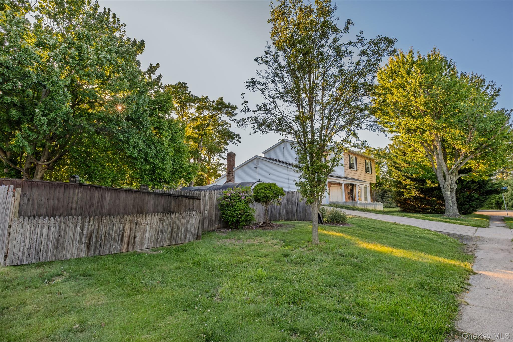 96 Hudson Avenue Property Photo 4