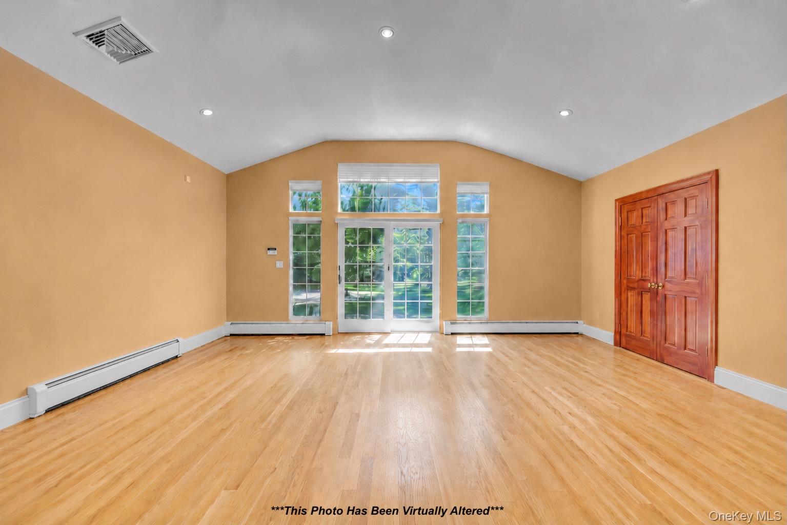 5 Eden Roc Drive Property Photo 14