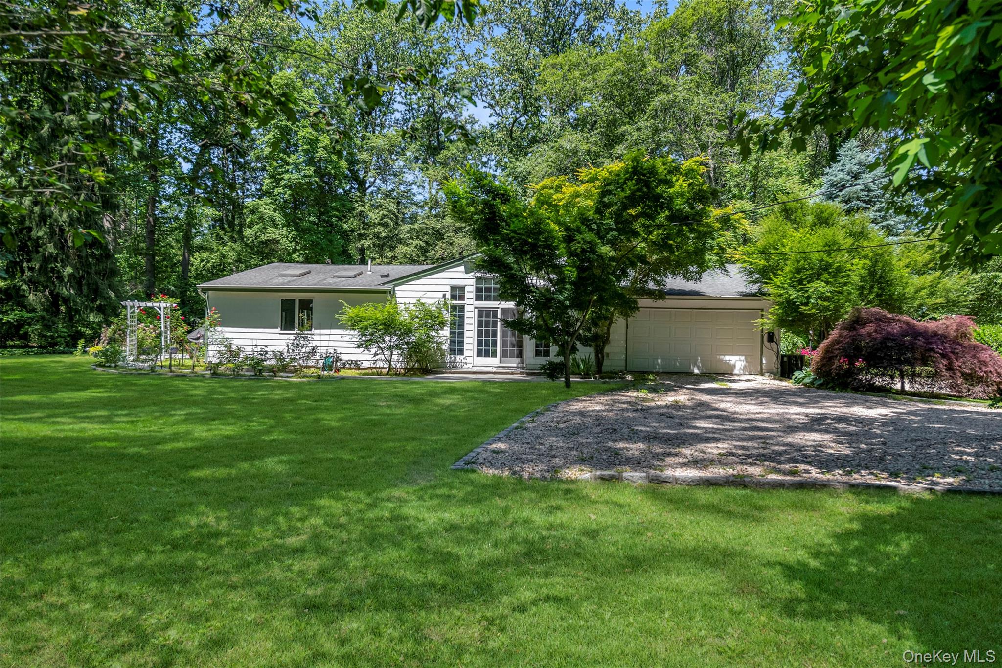 5 Eden Roc Drive Property Photo 20