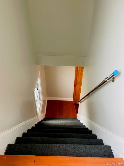 1620 Radcliff Avenue Property Photo 4