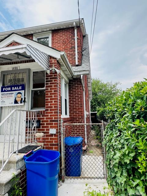 1620 Radcliff Avenue Property Photo 25