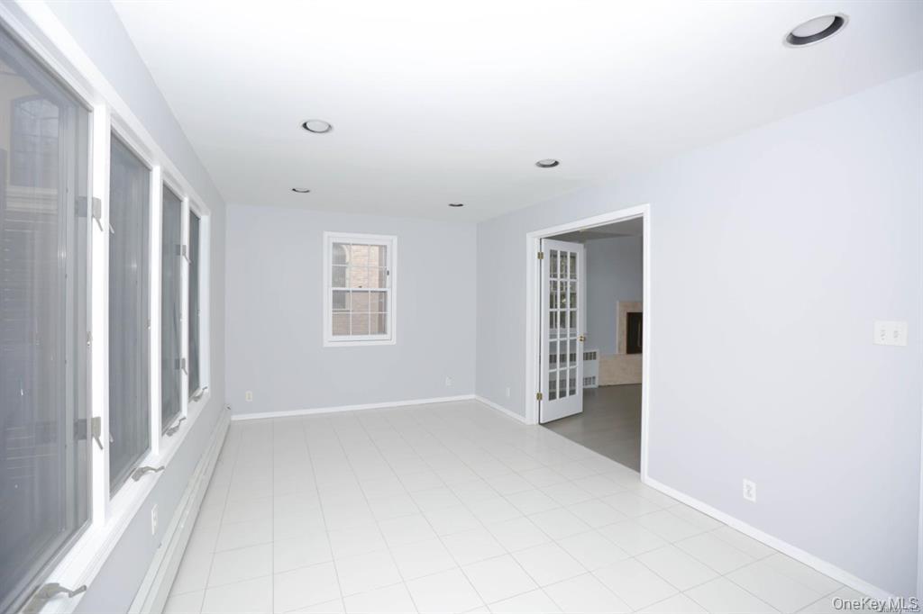 18714 Aberdeen Road Property Photo 10