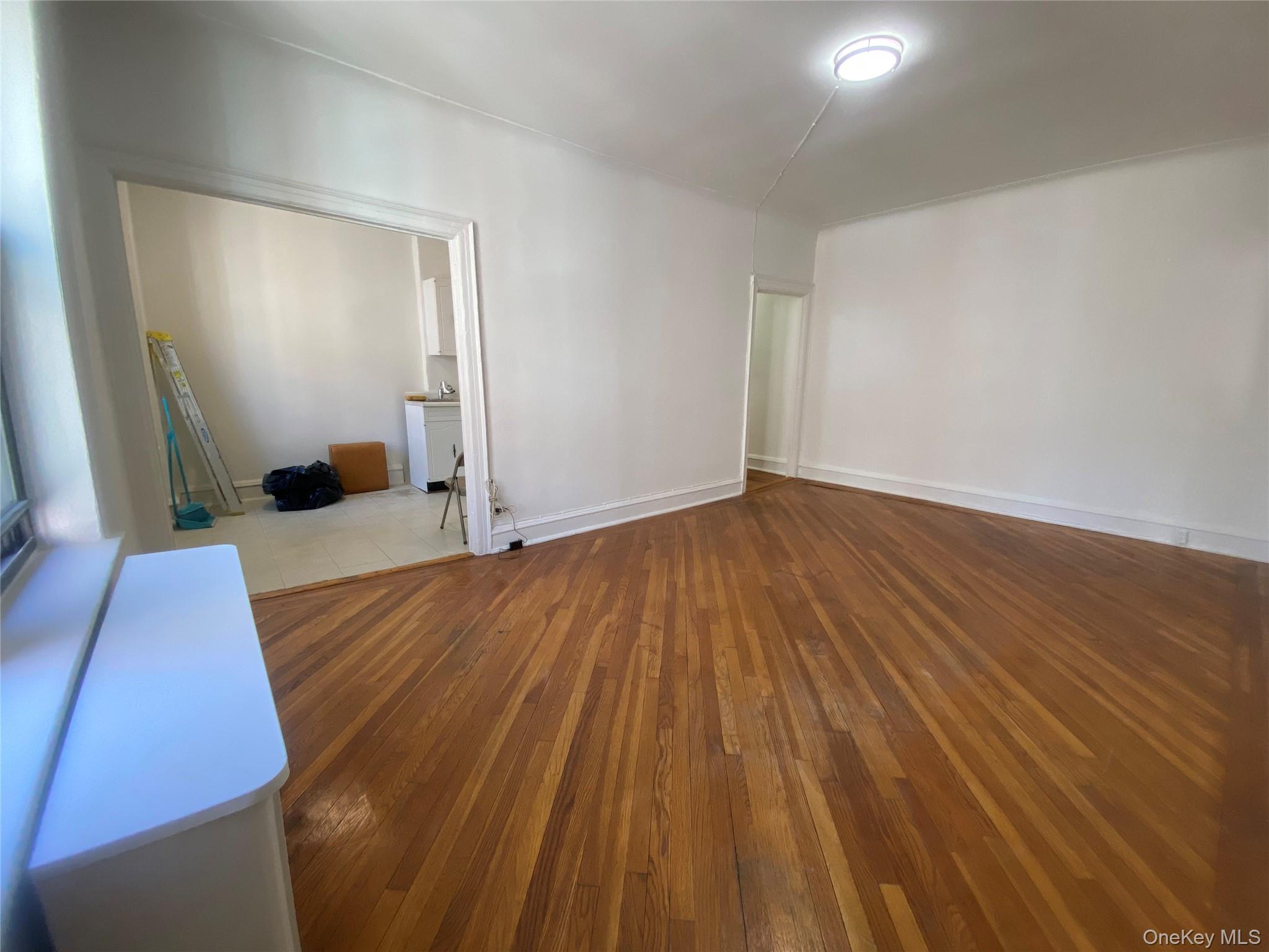 140-30 Sanford Avenue 5a Property Photo 7