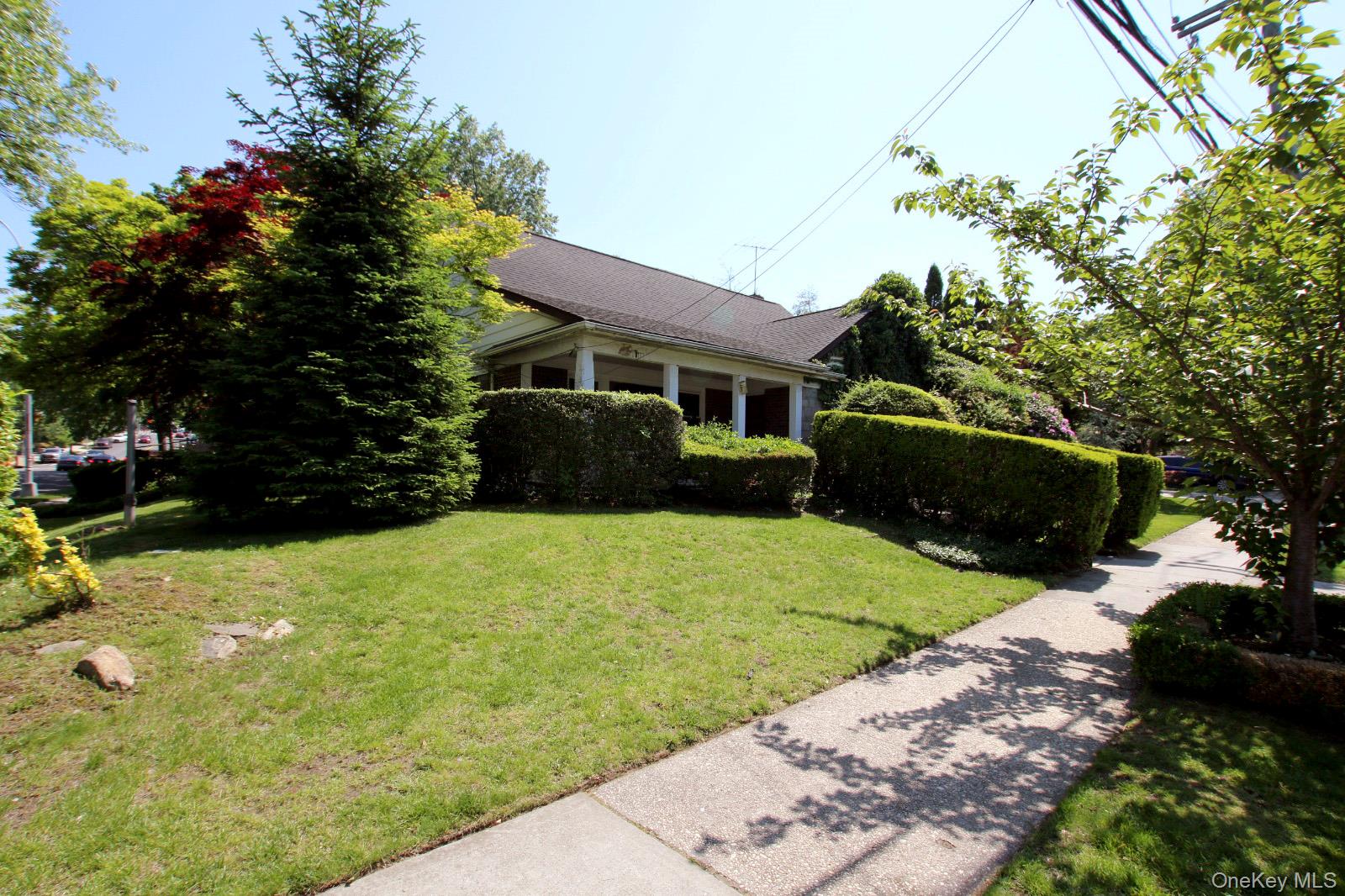 82-04 188th Street Property Photo 2