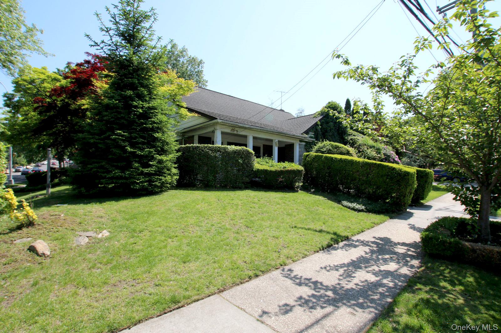 82-04 188th Street Property Photo 4