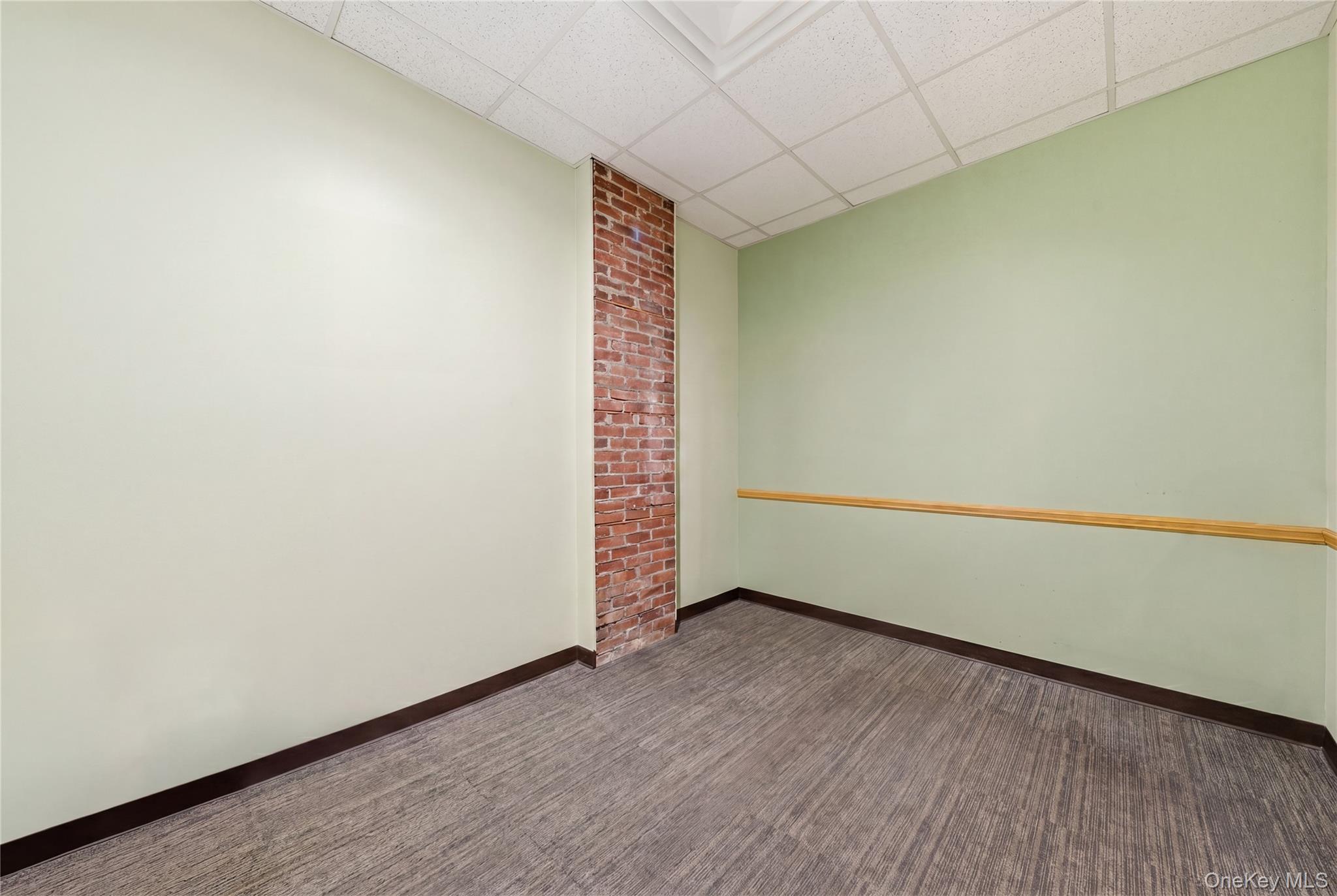 209 Broadway Property Photo 8