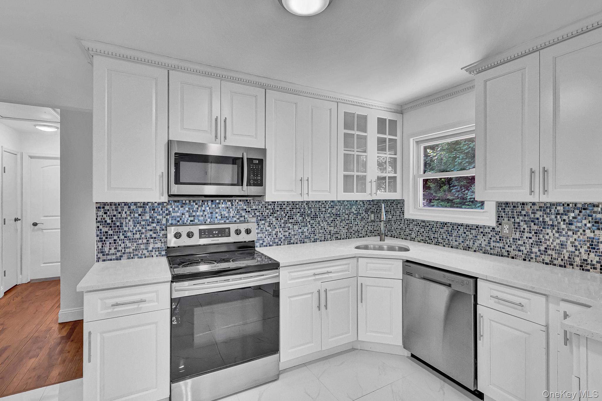 9 Taft Court Property Photo 11