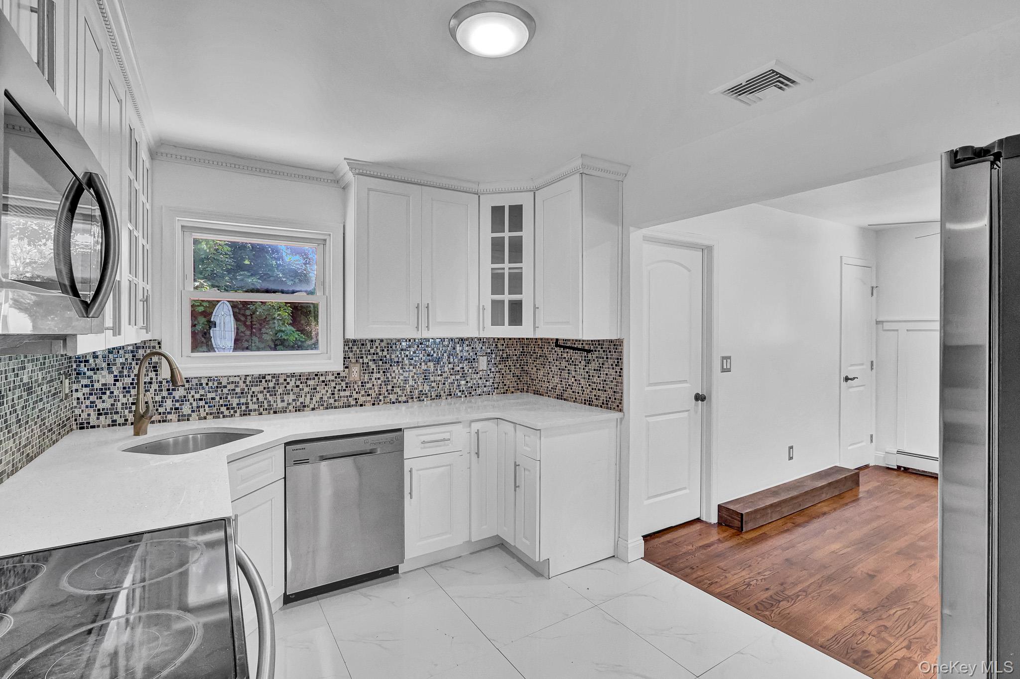 9 Taft Court Property Photo 13