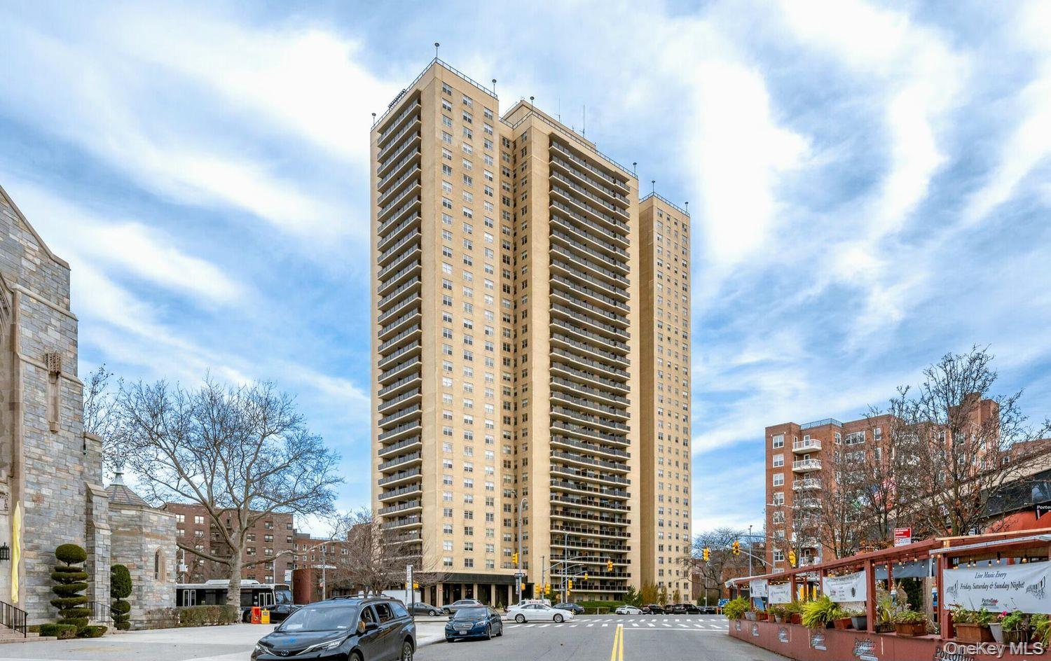 11011 Queens Boulevard 3M Property Photo 1