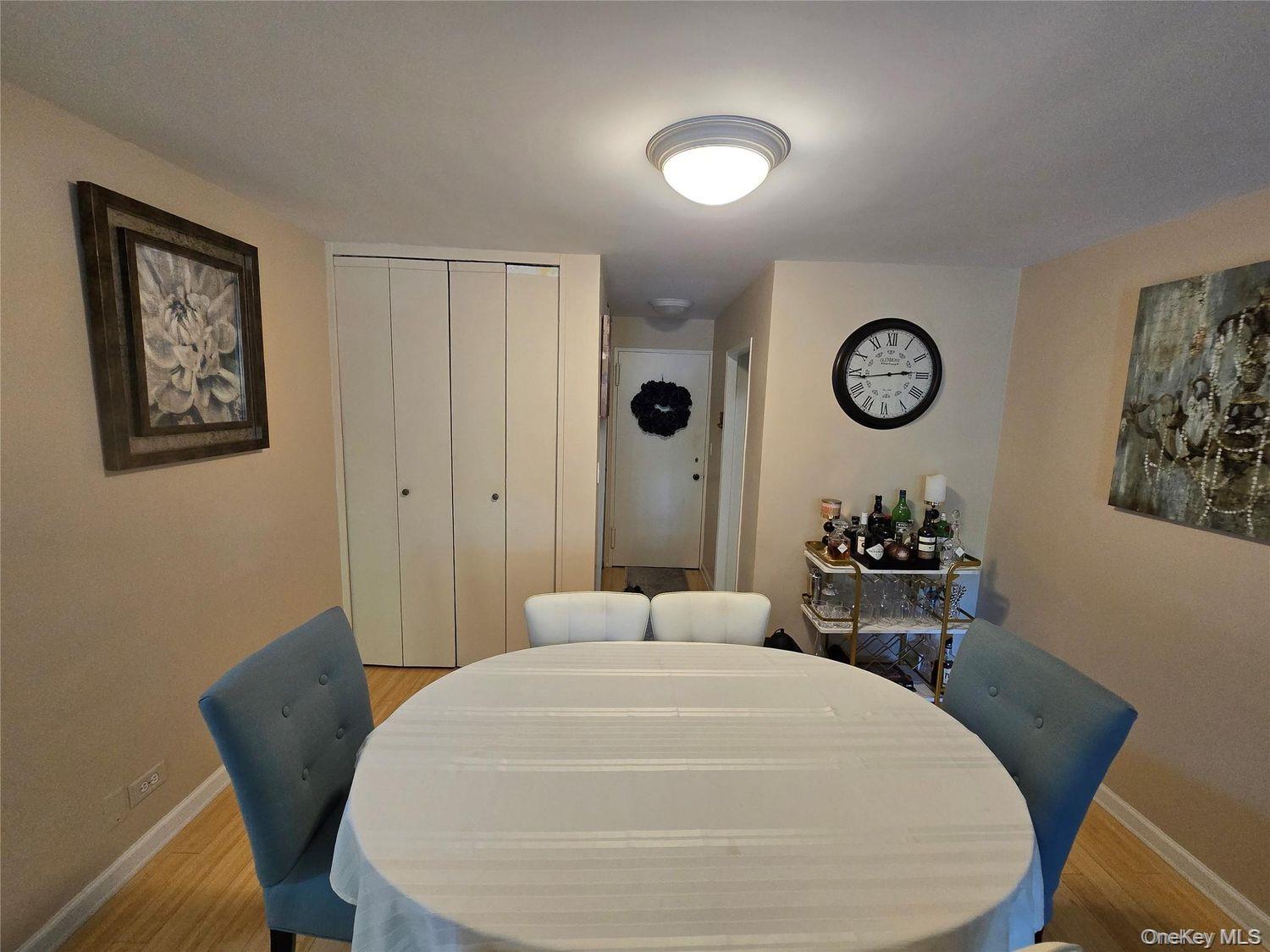 11011 Queens Boulevard 3m Property Photo 9