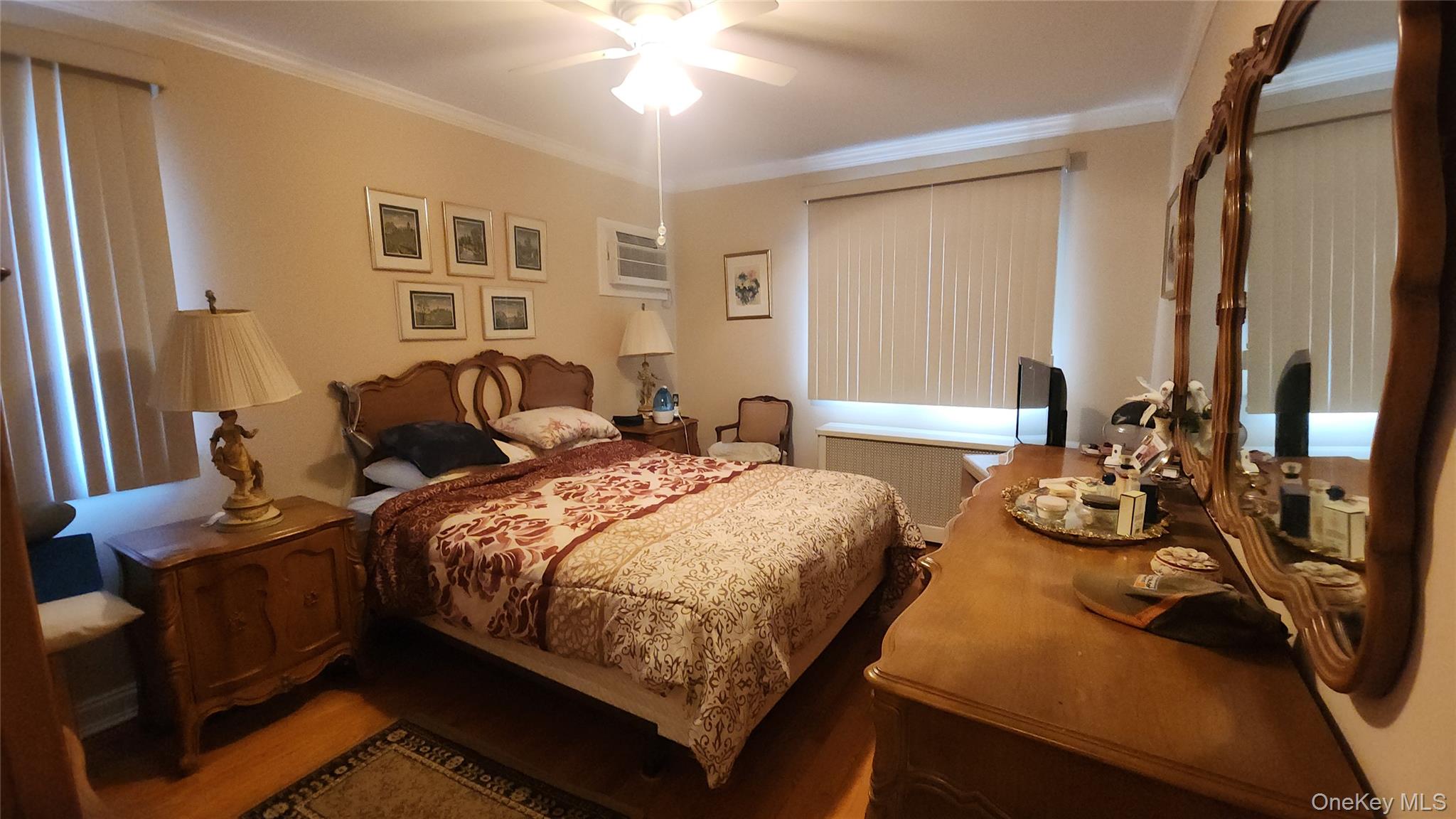 7432 Calamus Avenue Property Photo 6