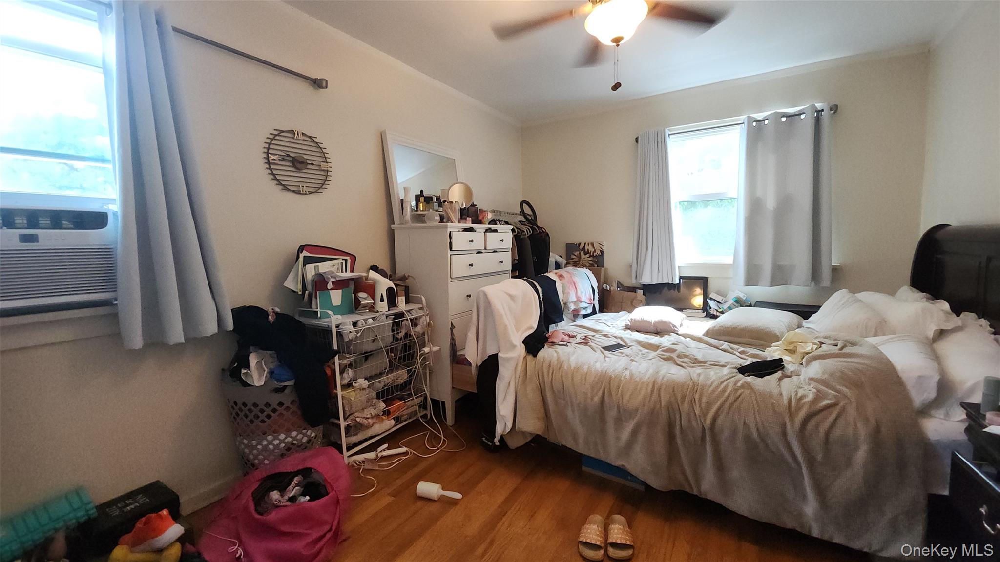 7432 Calamus Avenue Property Photo 10