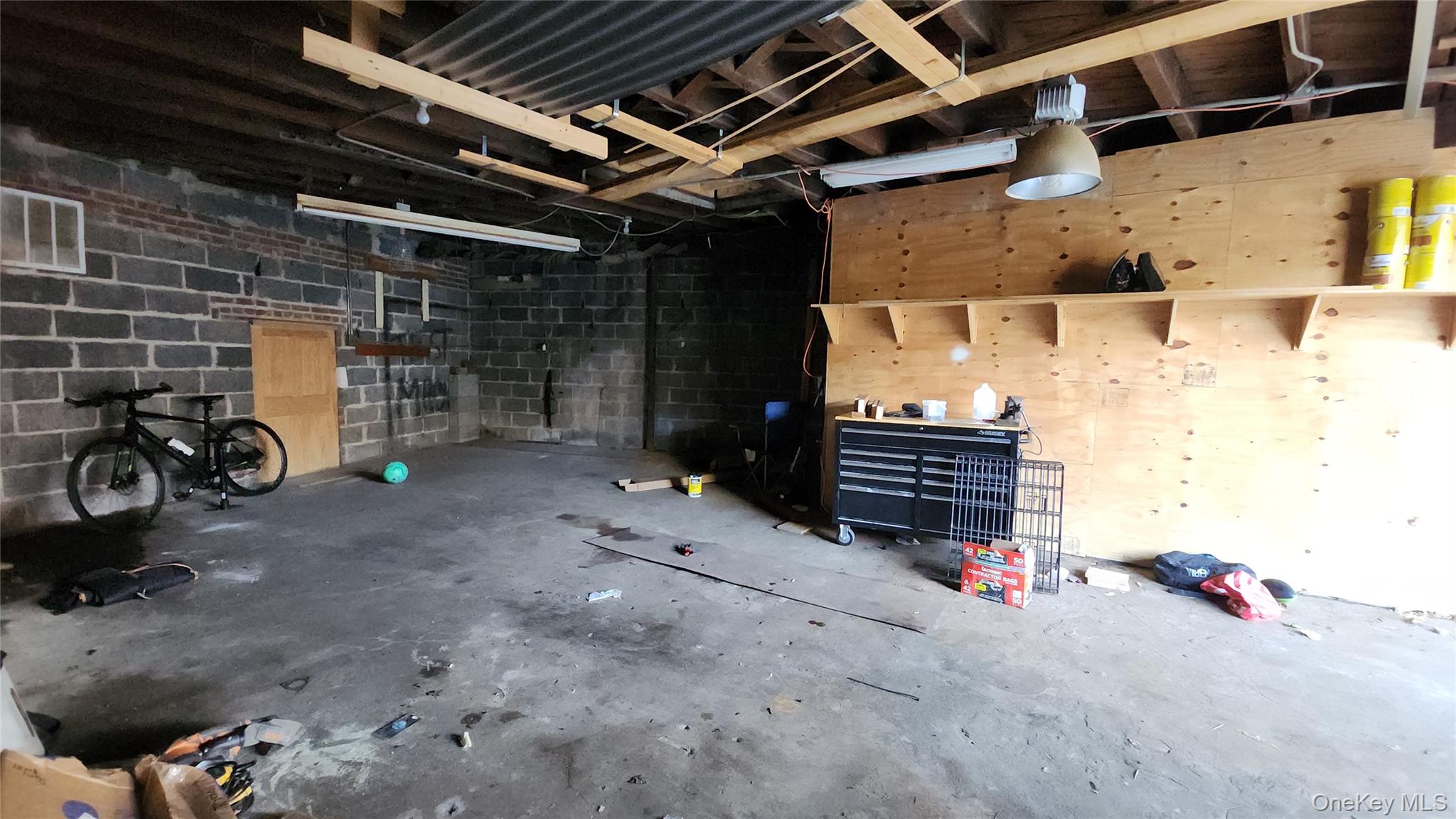 7432 Calamus Avenue Property Photo 32
