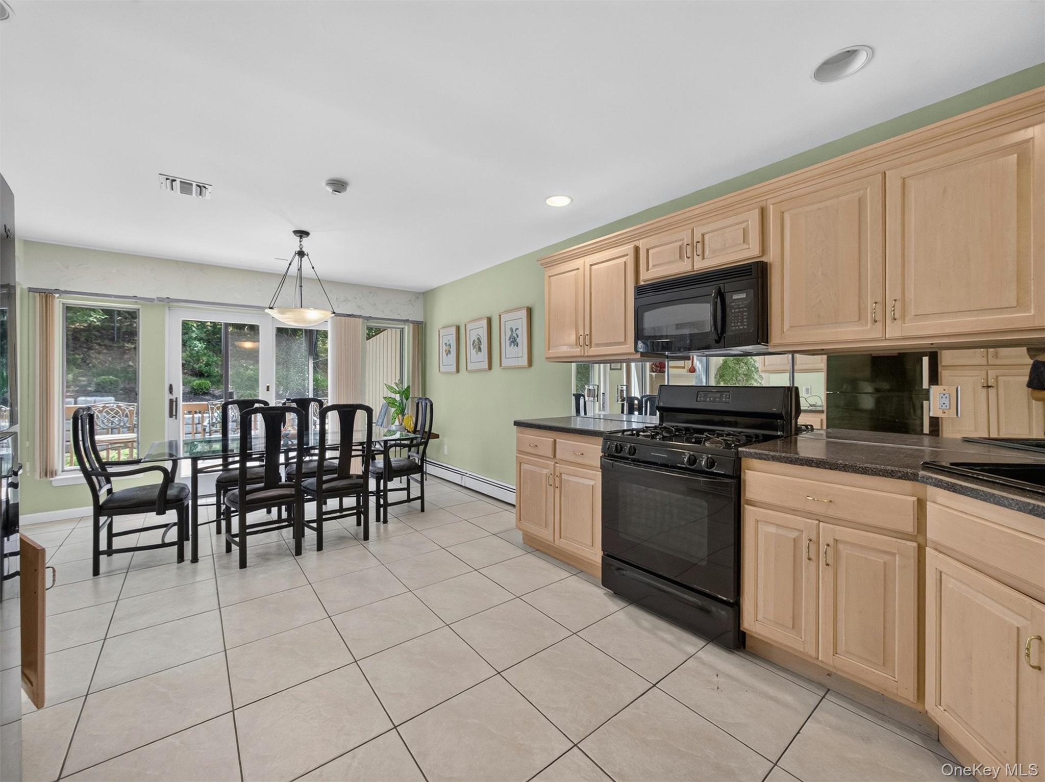 20 Fox Court Property Photo 6