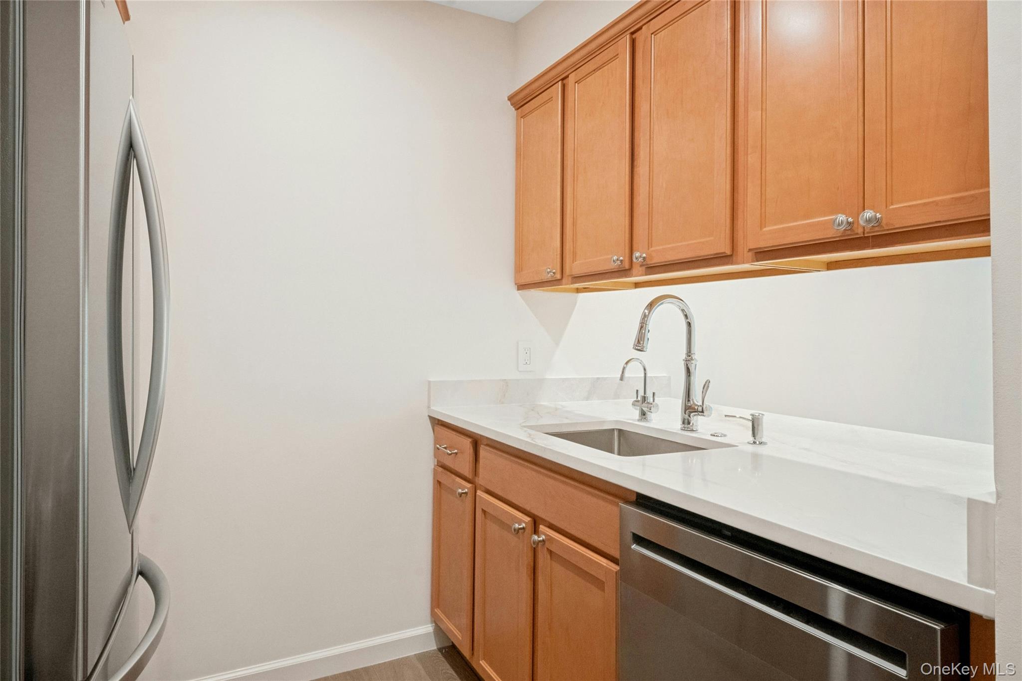 314 Sutton Drive 314 Property Photo 5