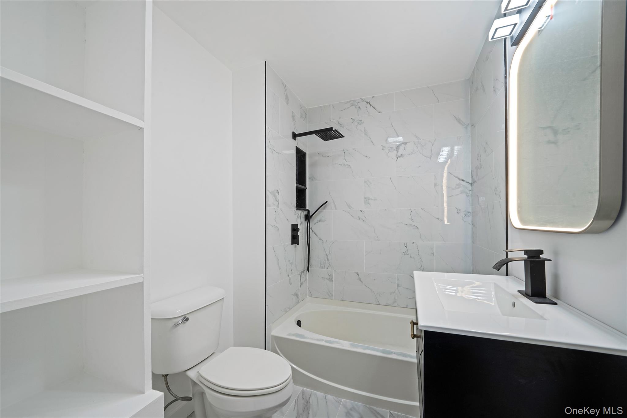 267 Woodhull Avenue Property Photo 12