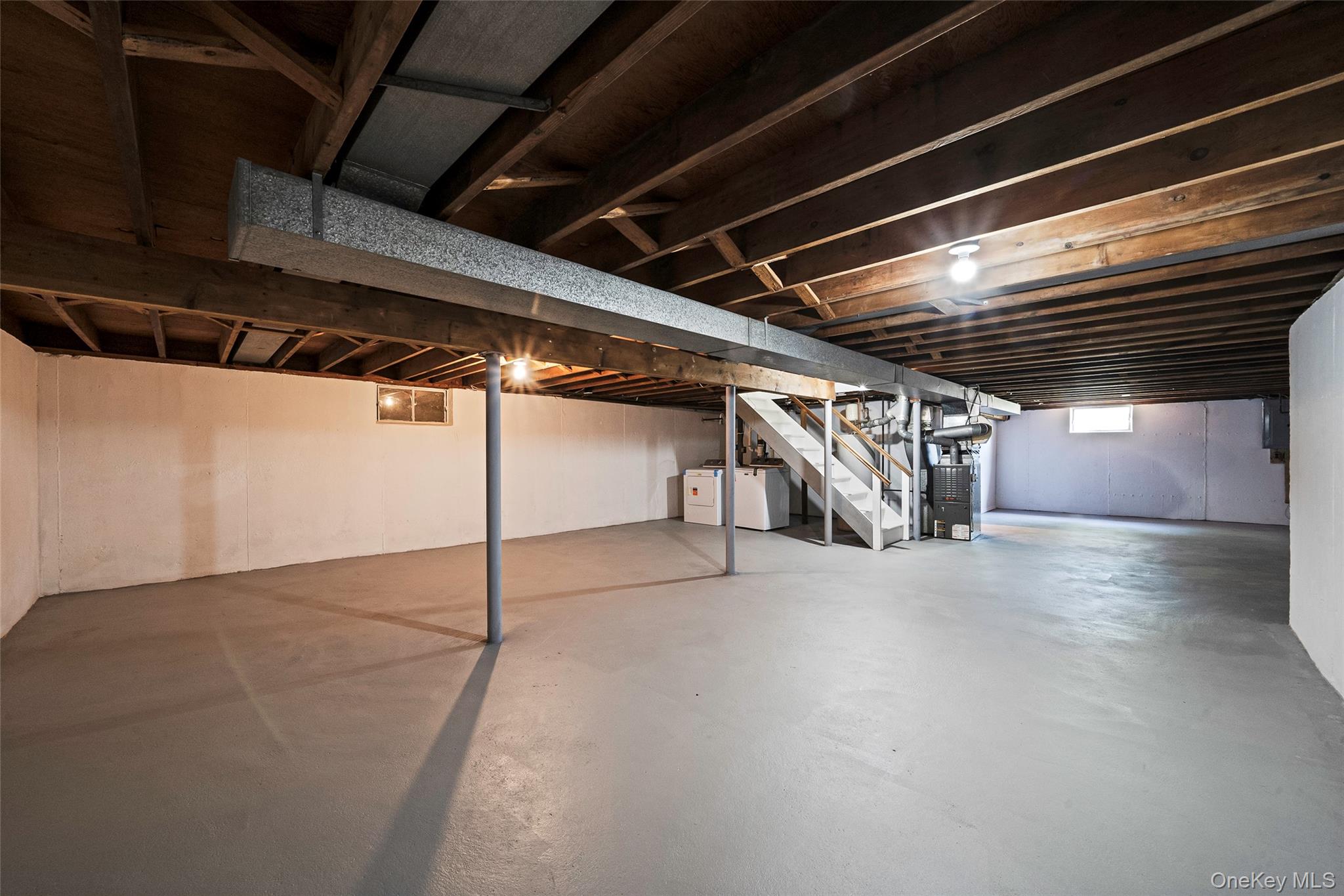 267 Woodhull Avenue Property Photo 15