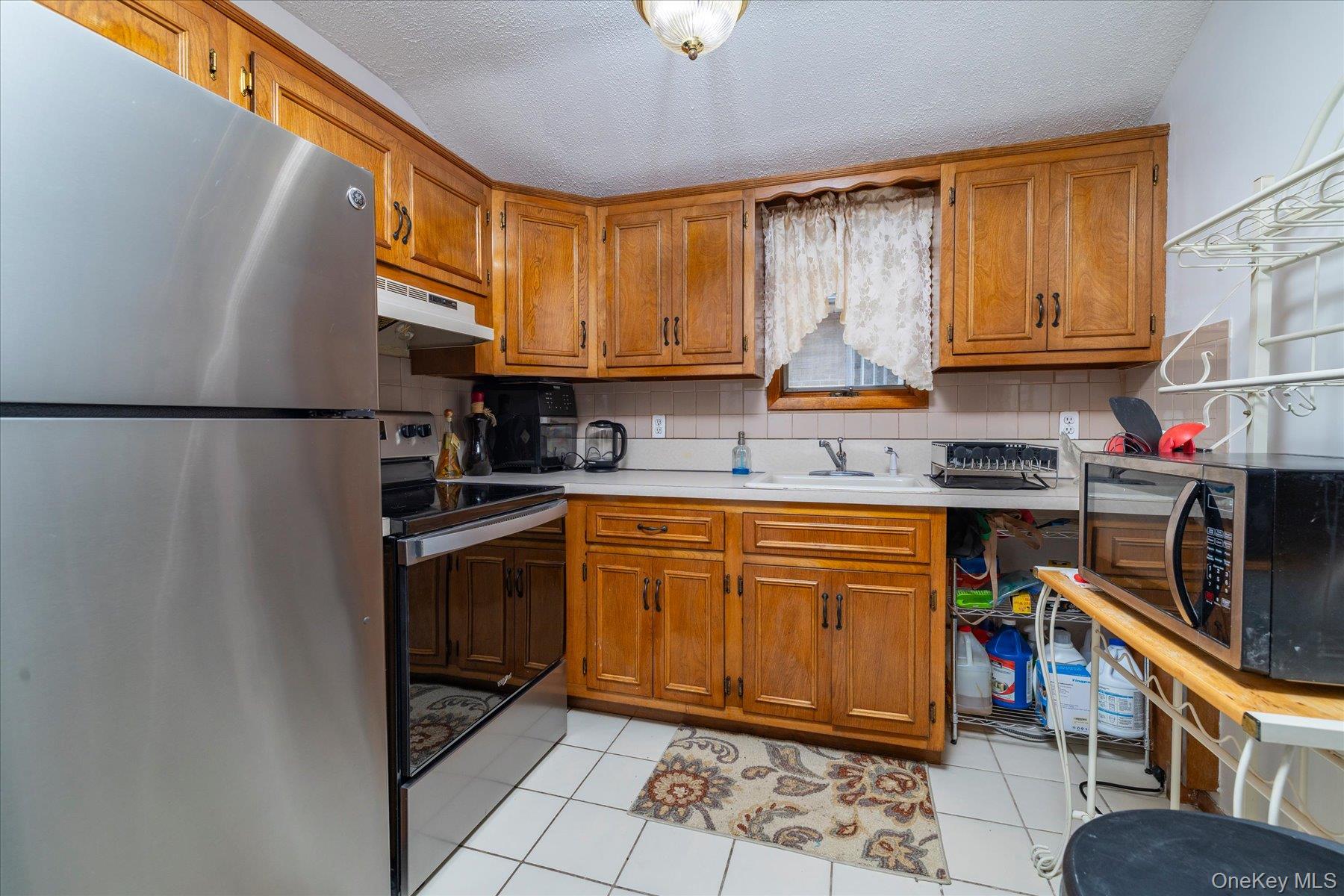 147-24 230th Place Property Photo 11