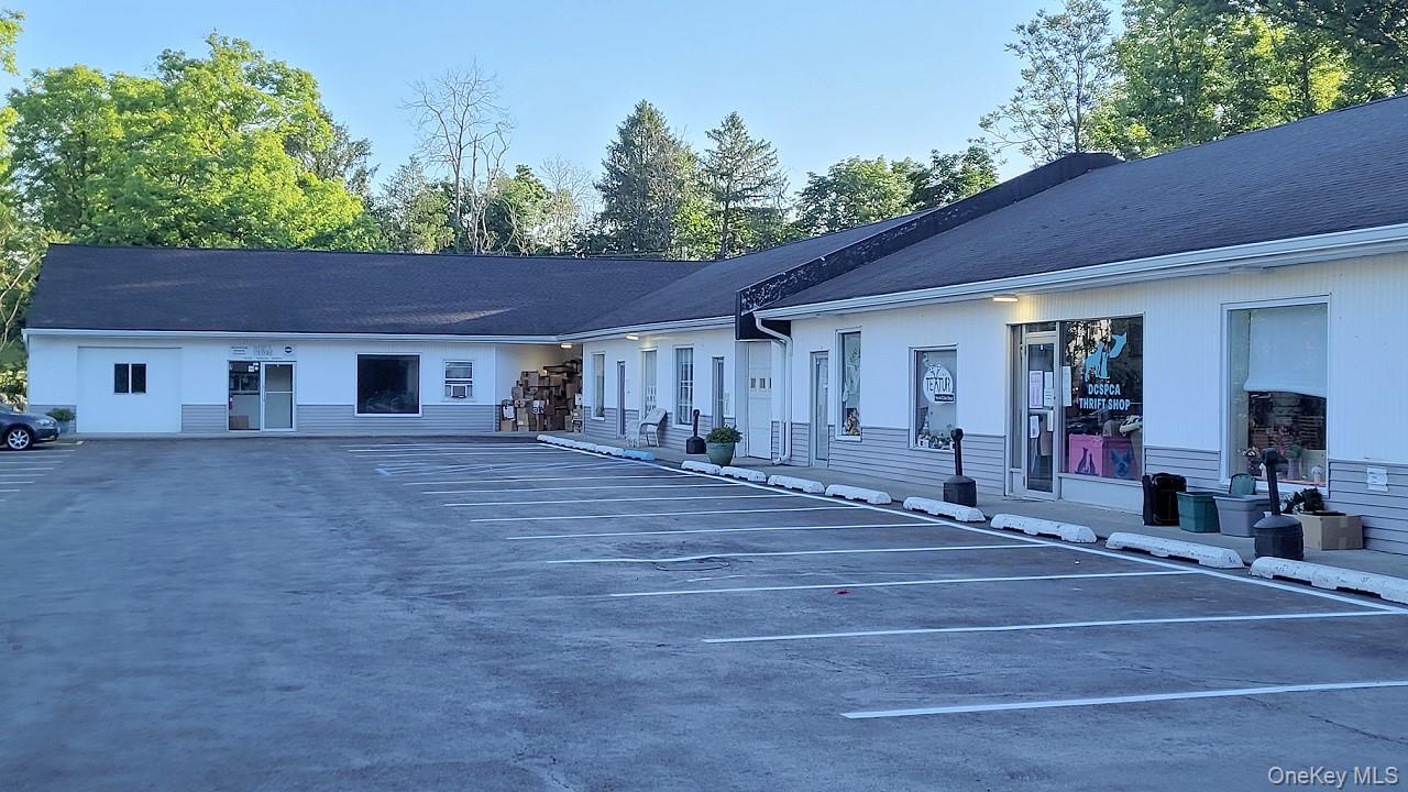 600 Violet Avenue Property Photo 1