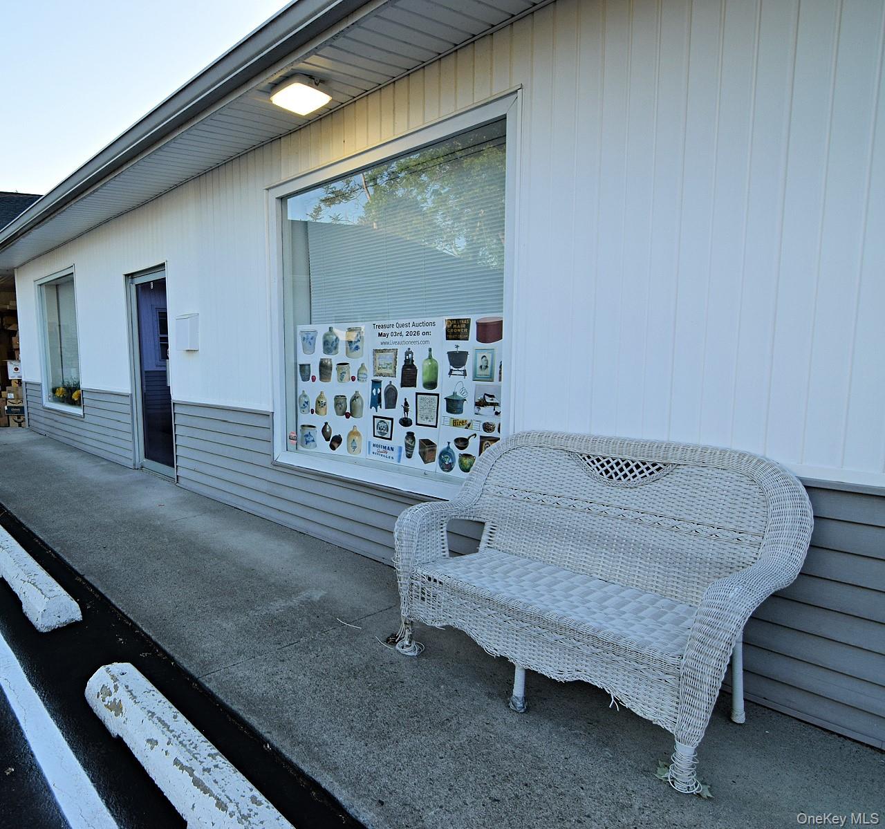 600 Violet Avenue Property Photo 11