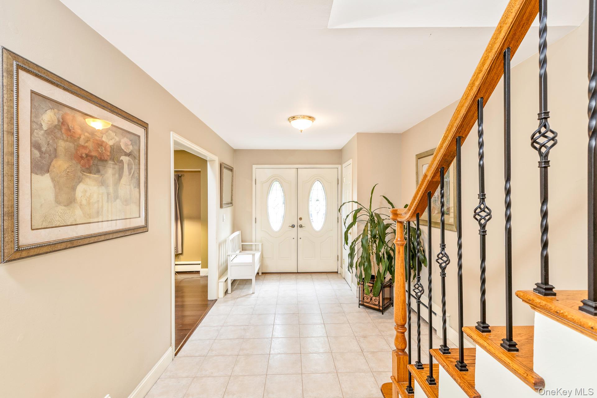 19 Knoll Lane Property Photo 7