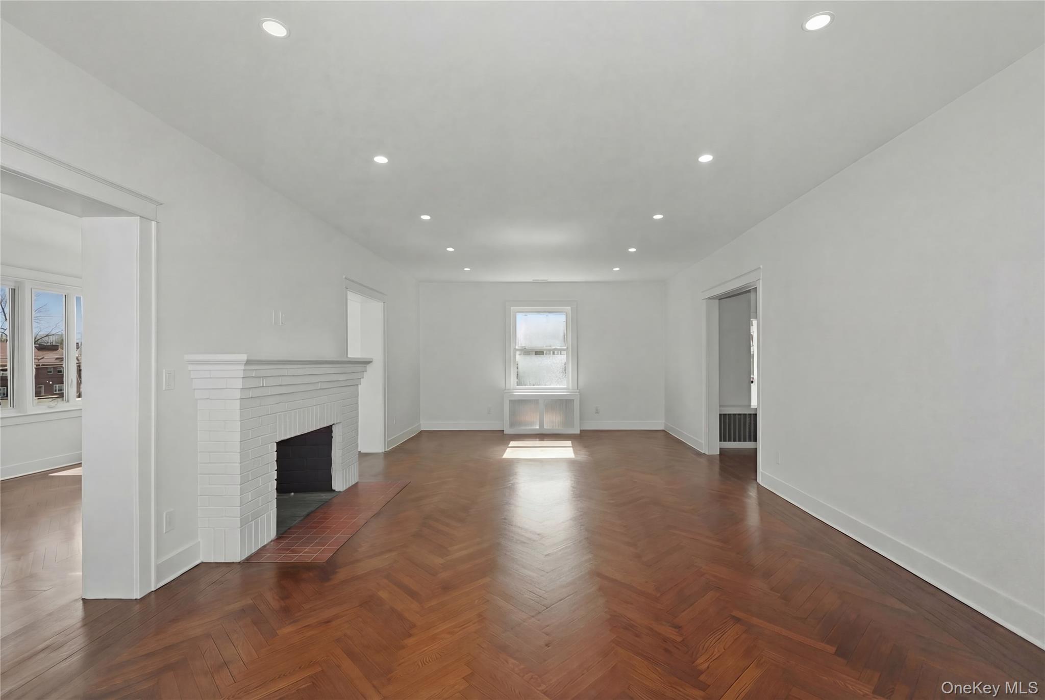 55 Stuyvesant Plaza Property Photo 14